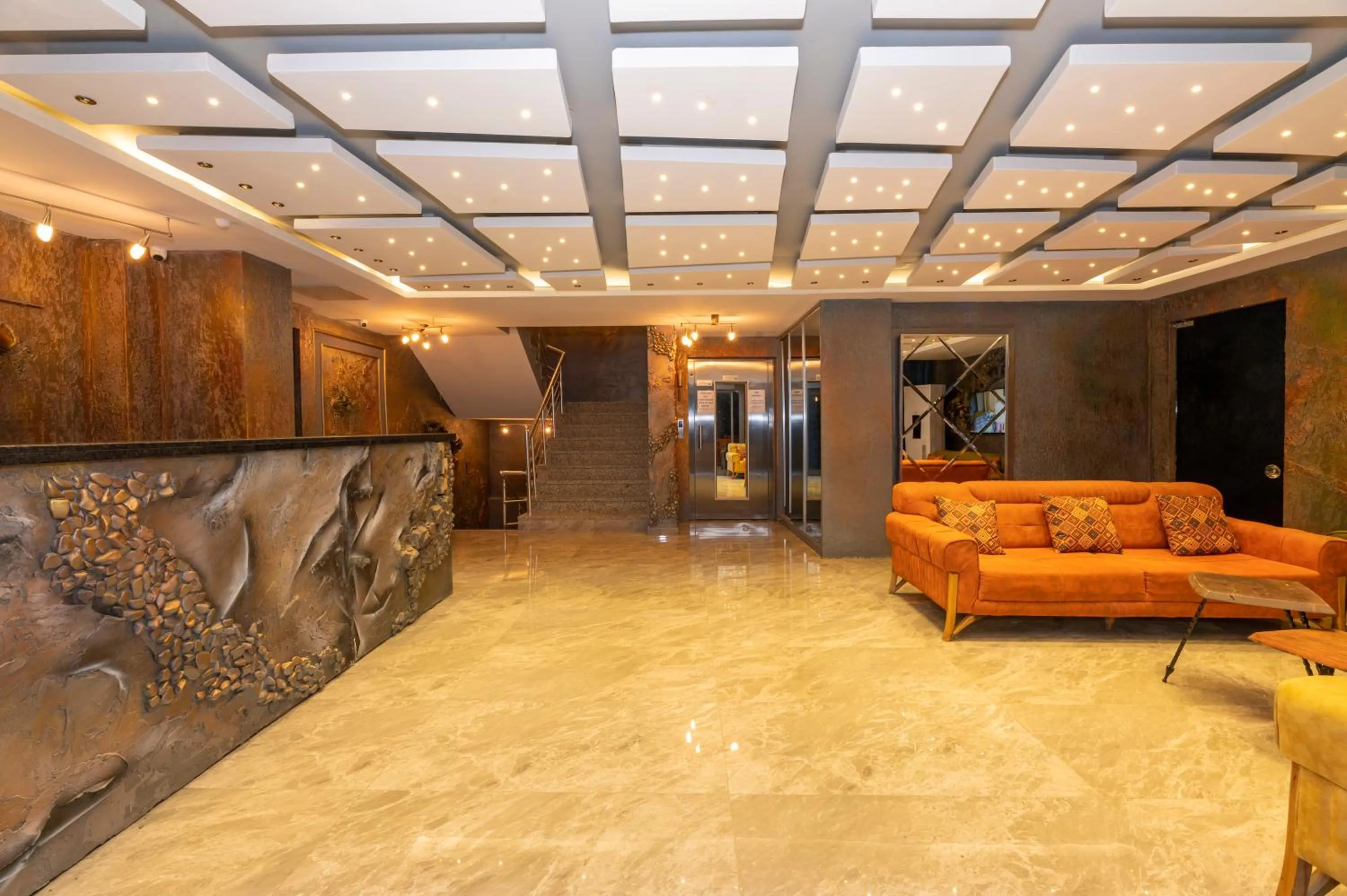 Lobby or reception in White Palace Hotel