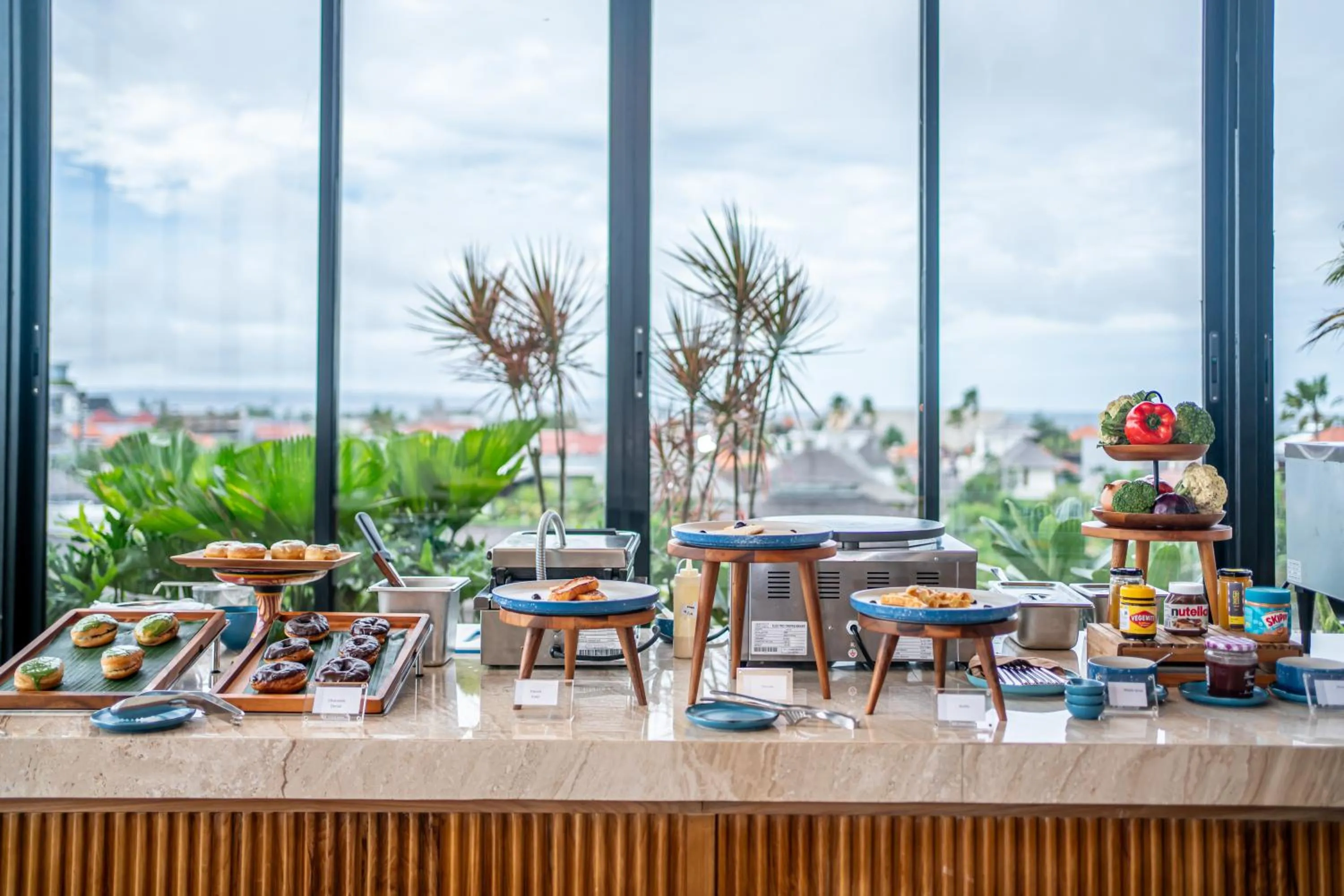 Restaurant/places to eat in TUI BLUE Berawa Hotel and Villas