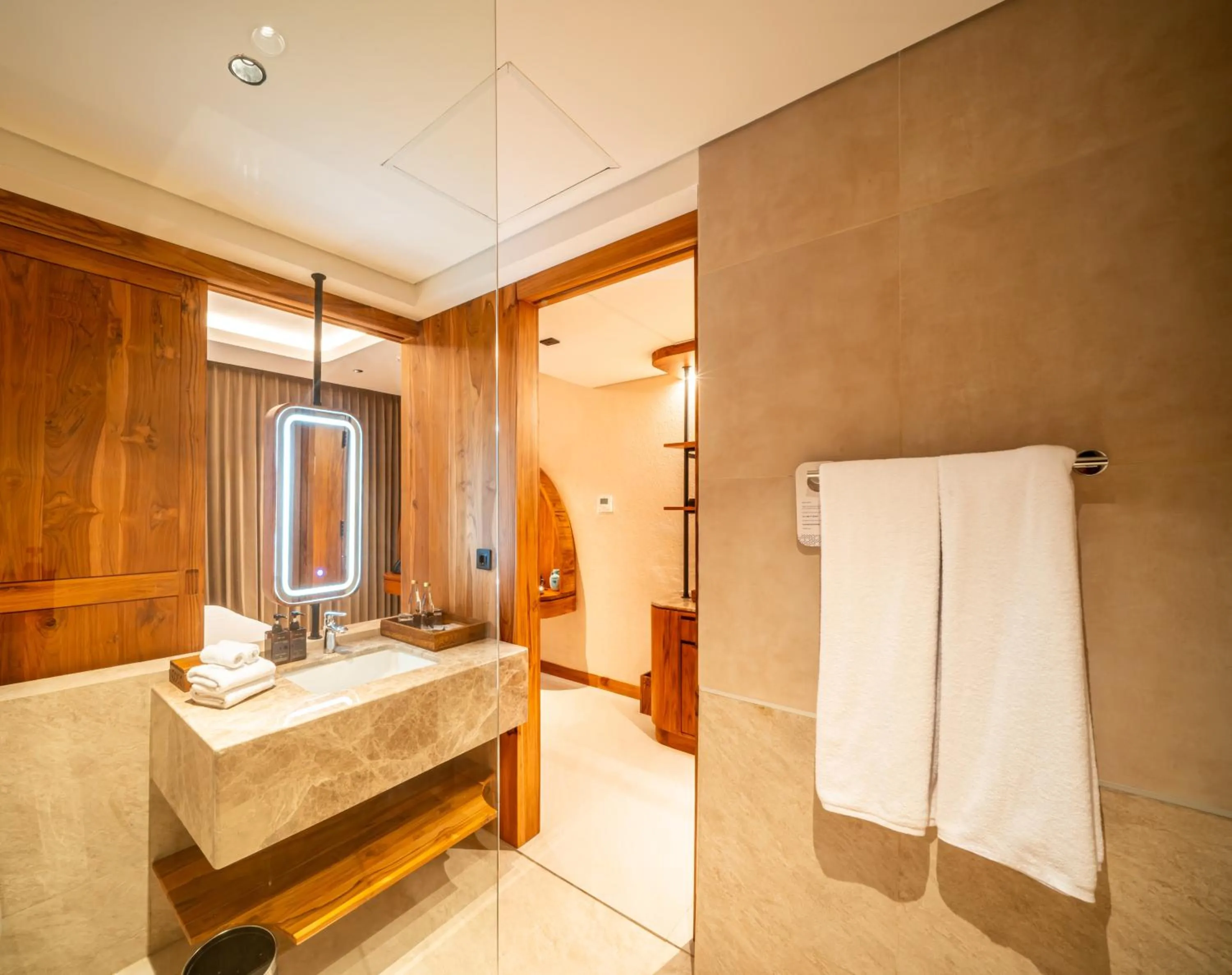 Bathroom in TUI BLUE Berawa Hotel and Villas