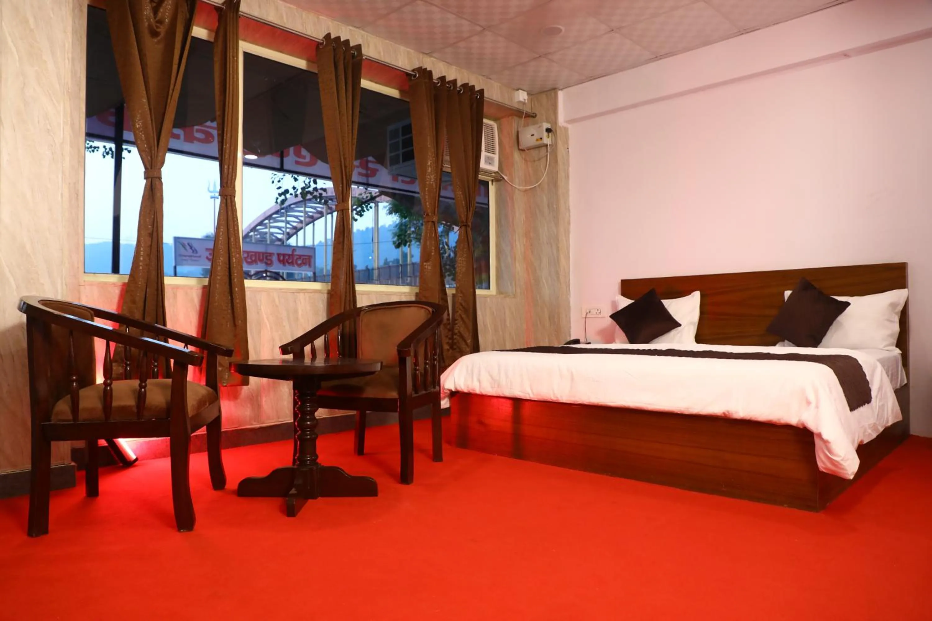 Bed in Ganga Savera - On Ganga Ghat