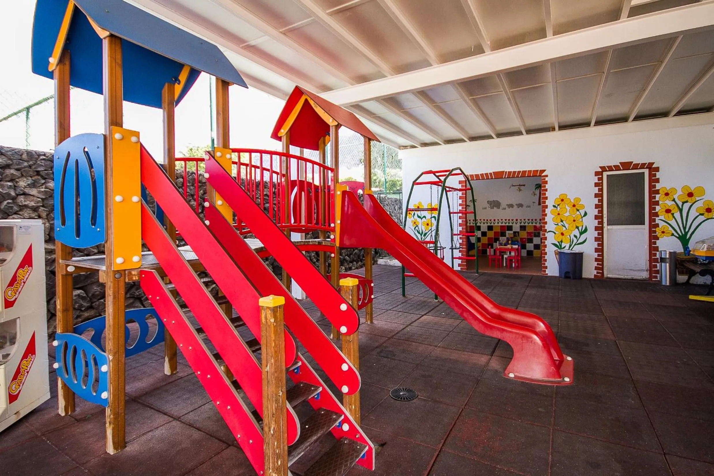 Children play ground in Ona el Marqués