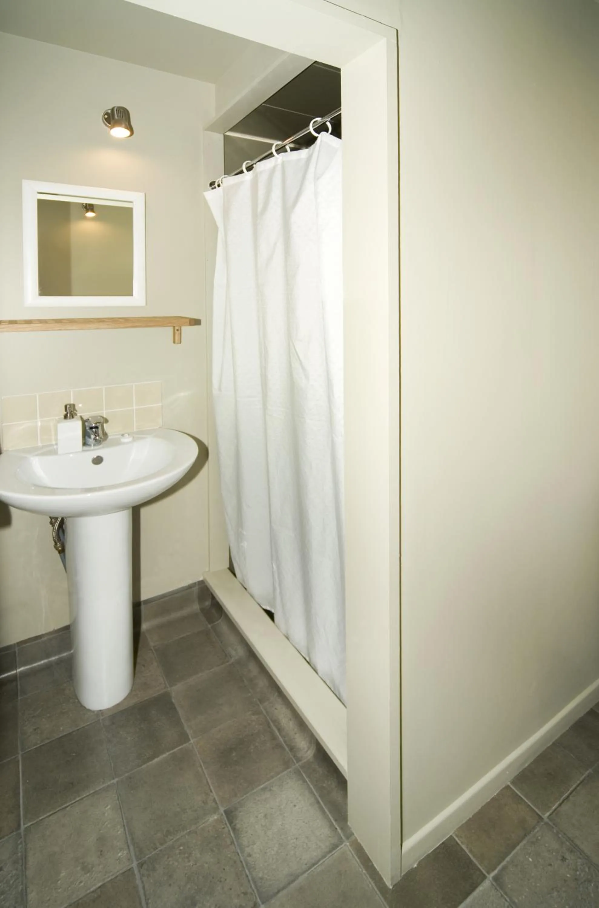 Bathroom in Mt Vernon