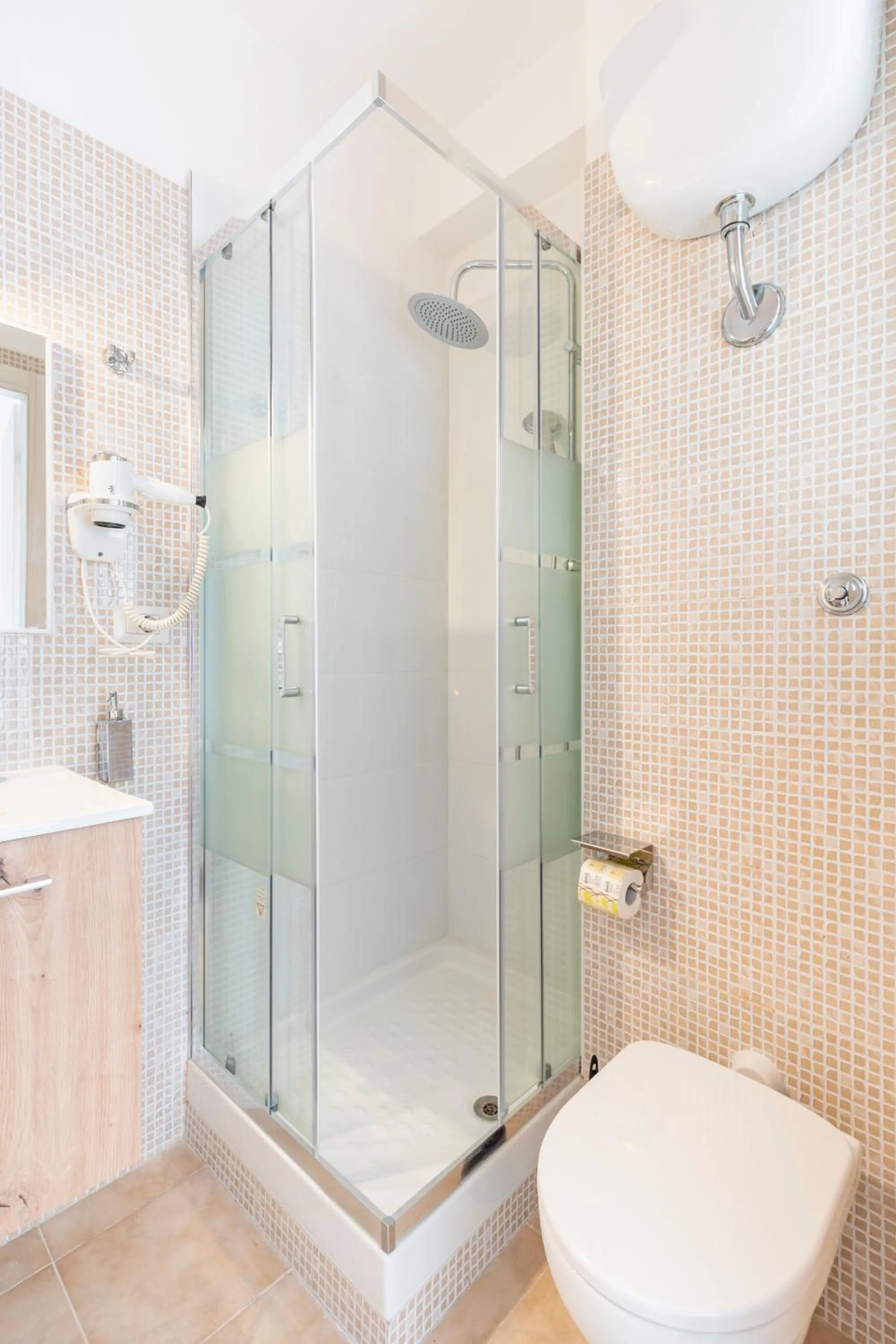 Shower in Bnb Drive In