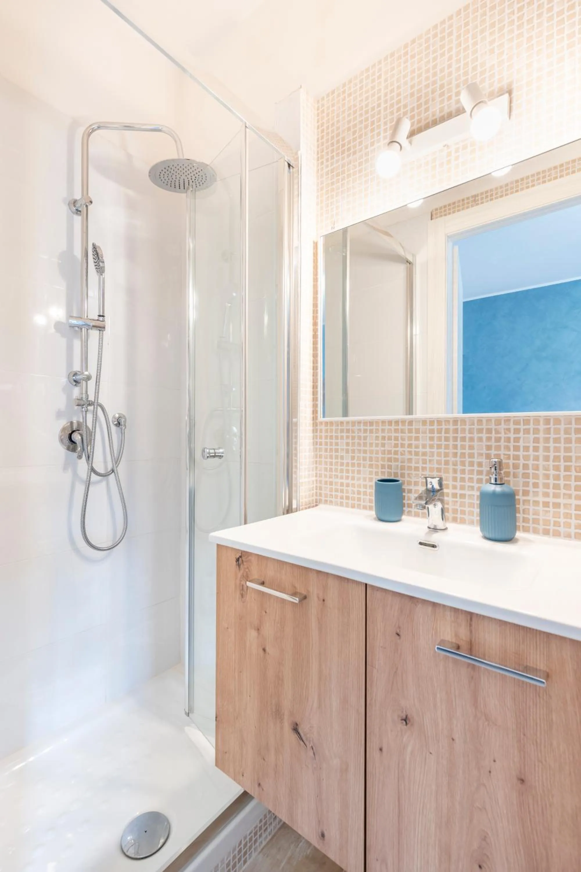 Shower in Bnb Drive In