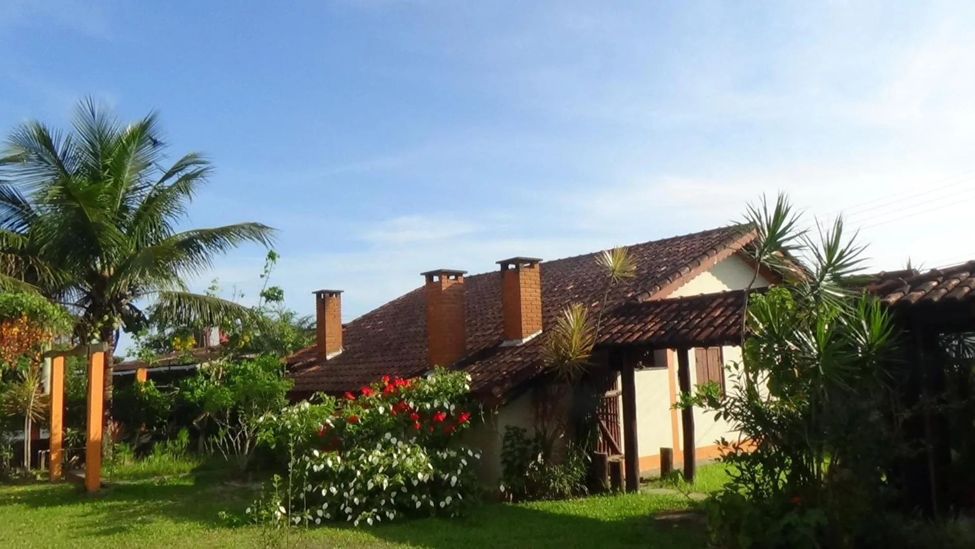 Property building in Pousada Atelier Aly da Costa