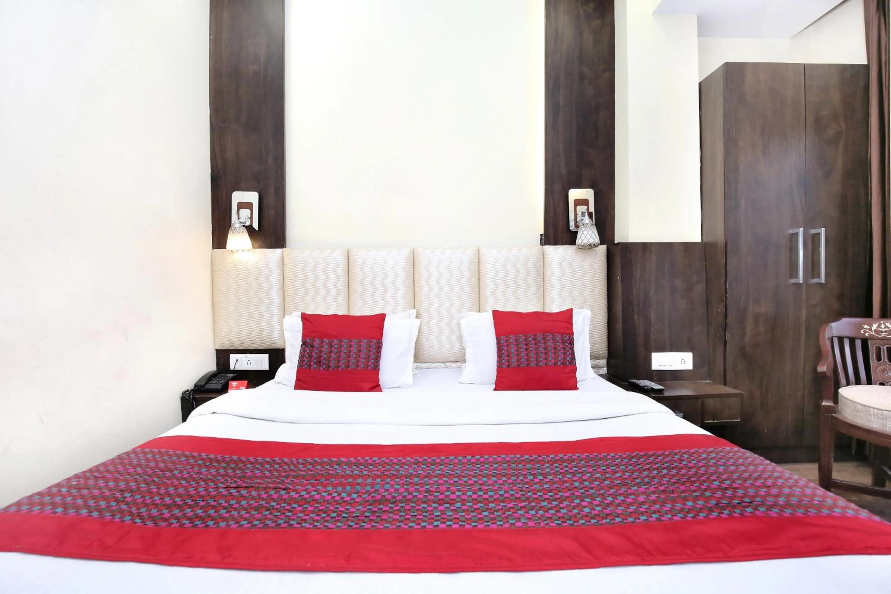 Bedroom, Bed in Hotel O Grand Park