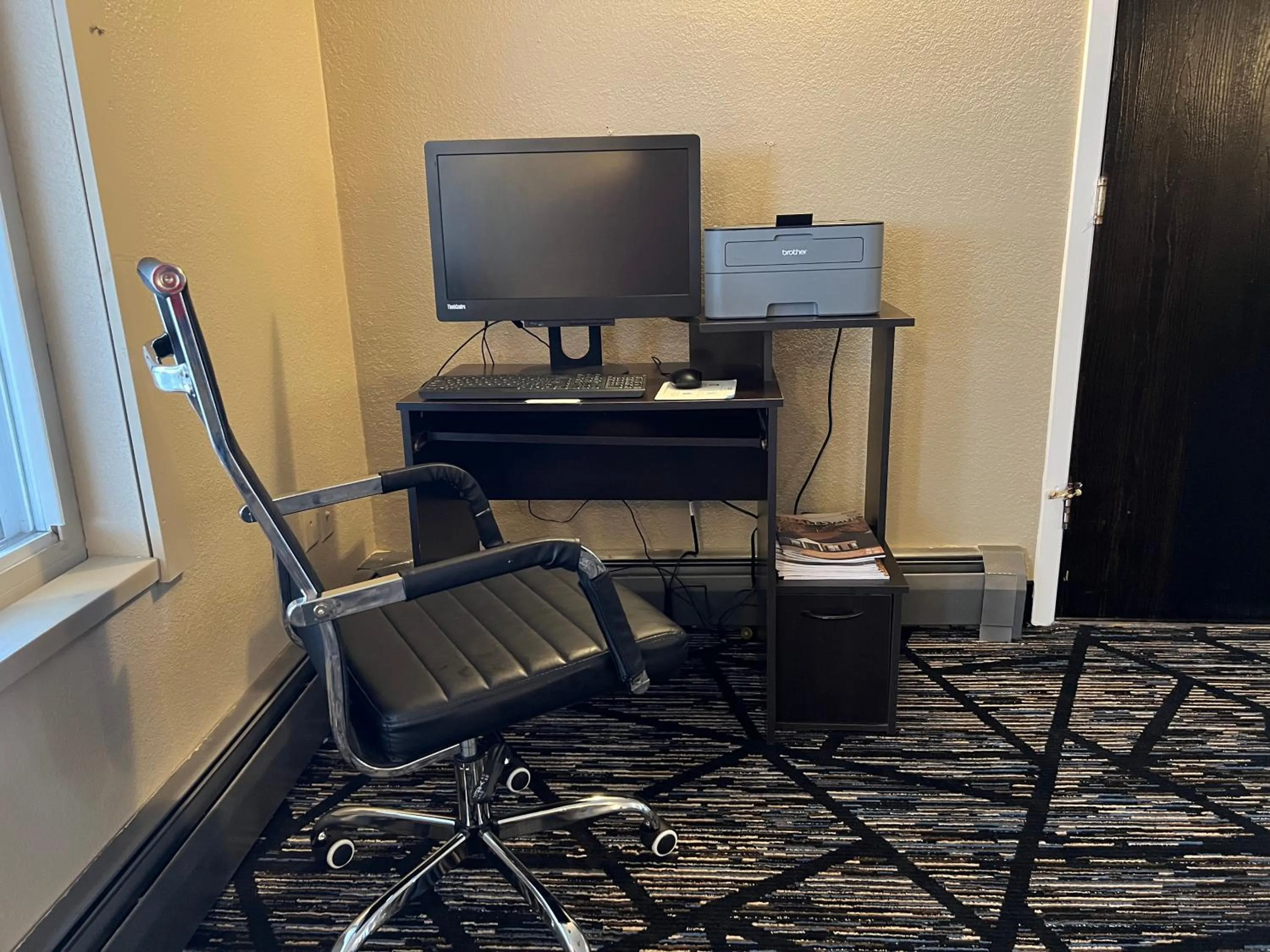 Fitness centre/facilities in Super 8 by Wyndham Escanaba