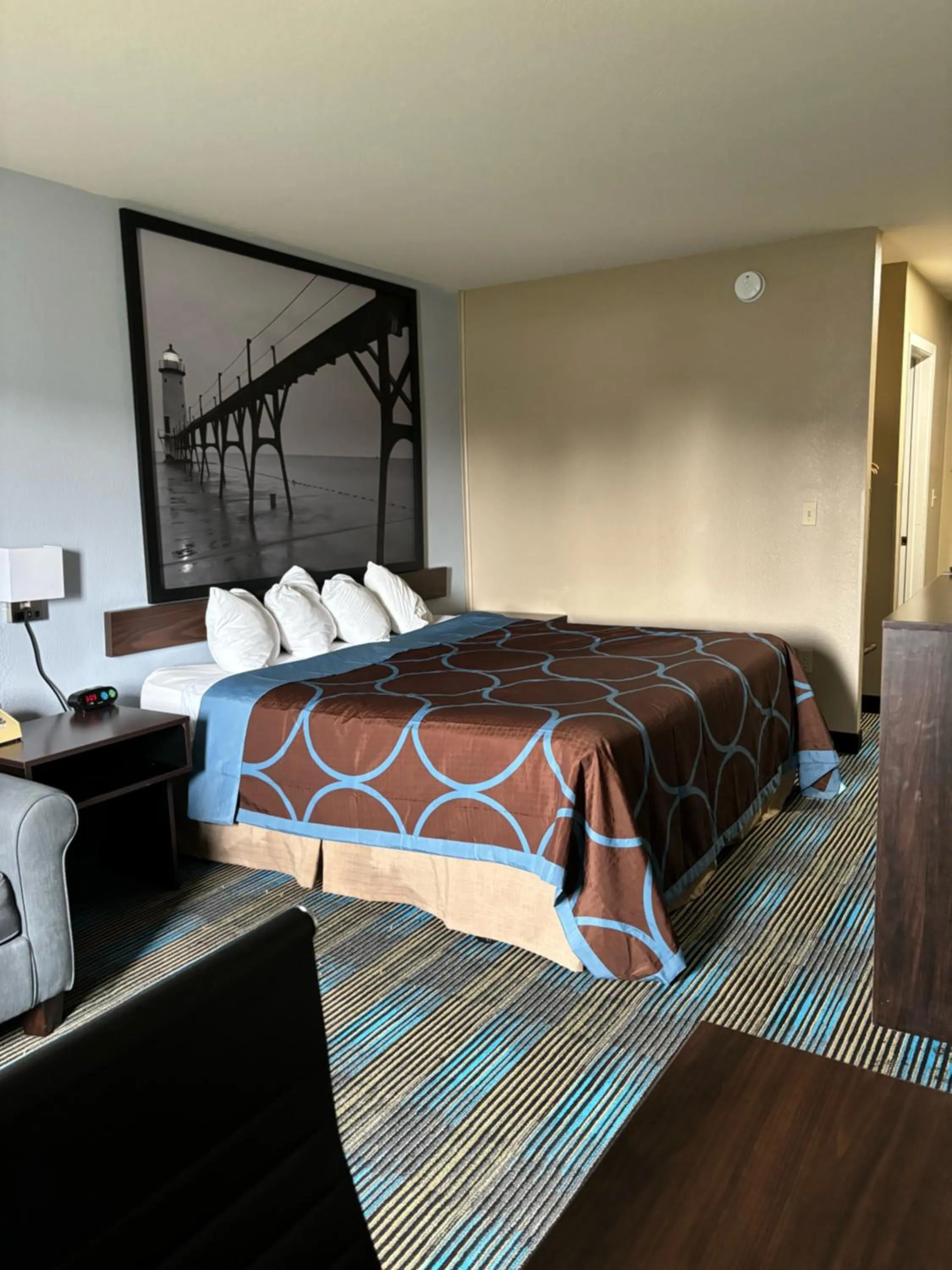 Bed in Super 8 by Wyndham Escanaba