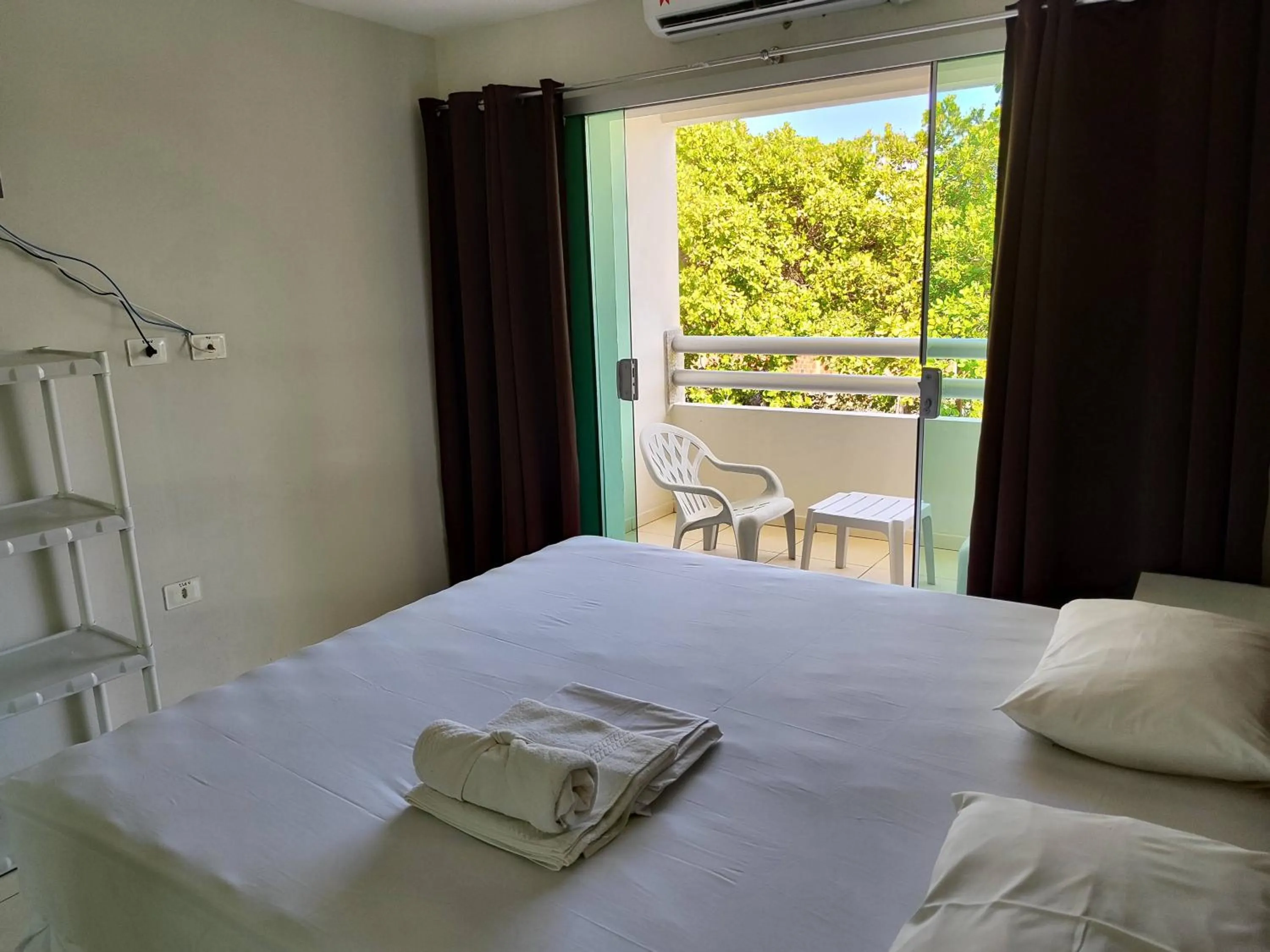 Bed in Divinos Flat Carneiros