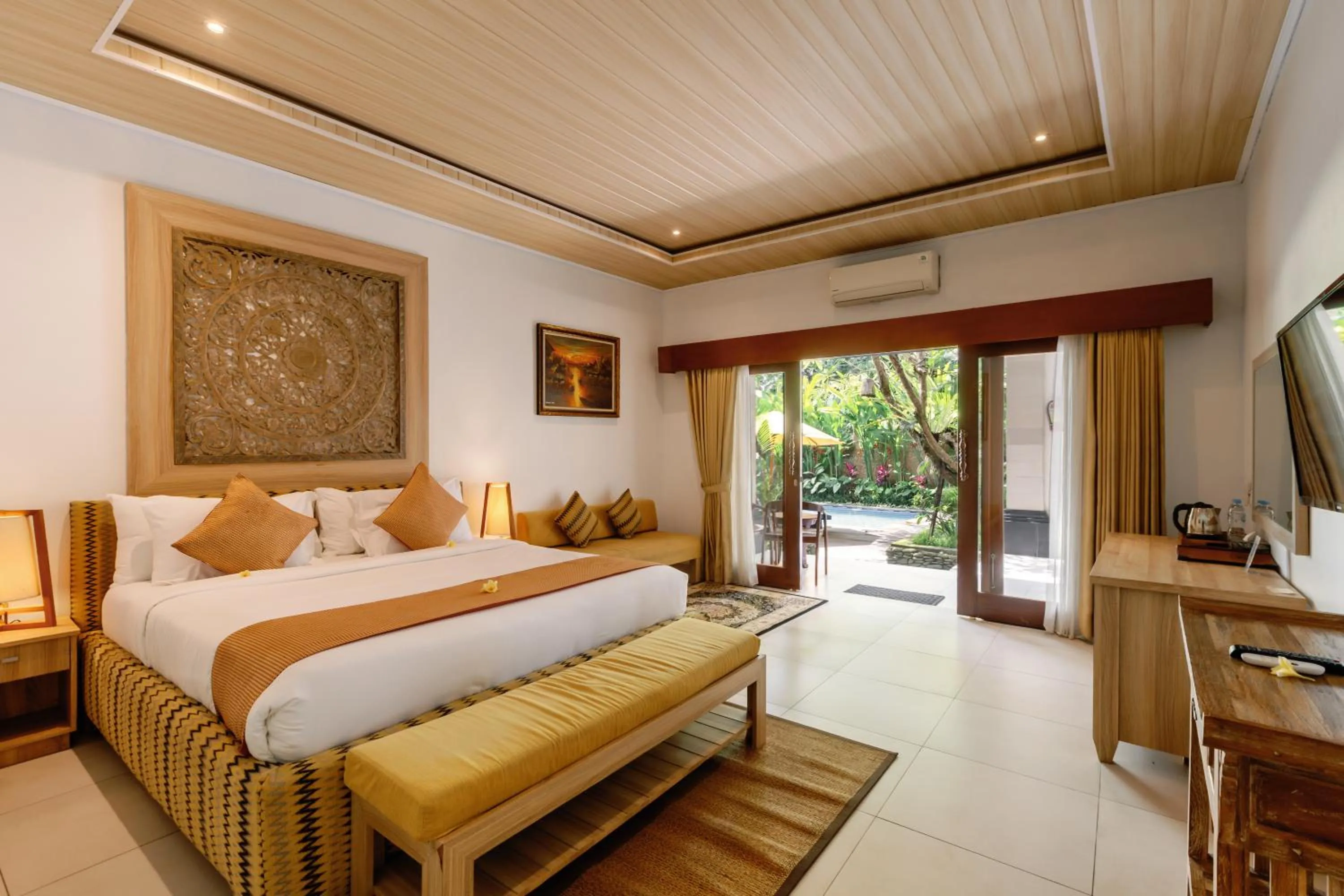 Bedroom, Bed in Puri Payogan Villa