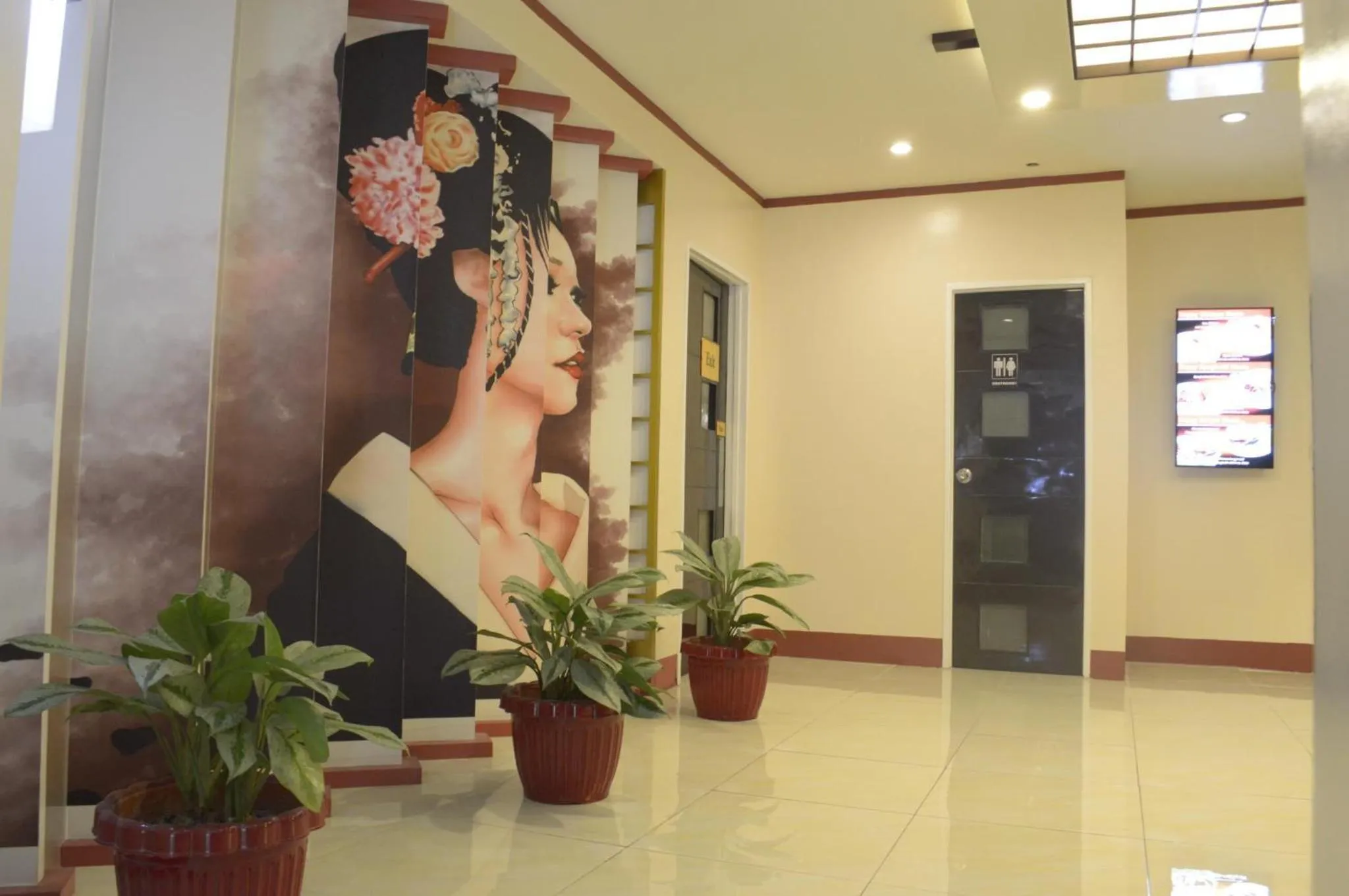 Lobby or reception in Hotel Sogo - Monumento, LRT Station