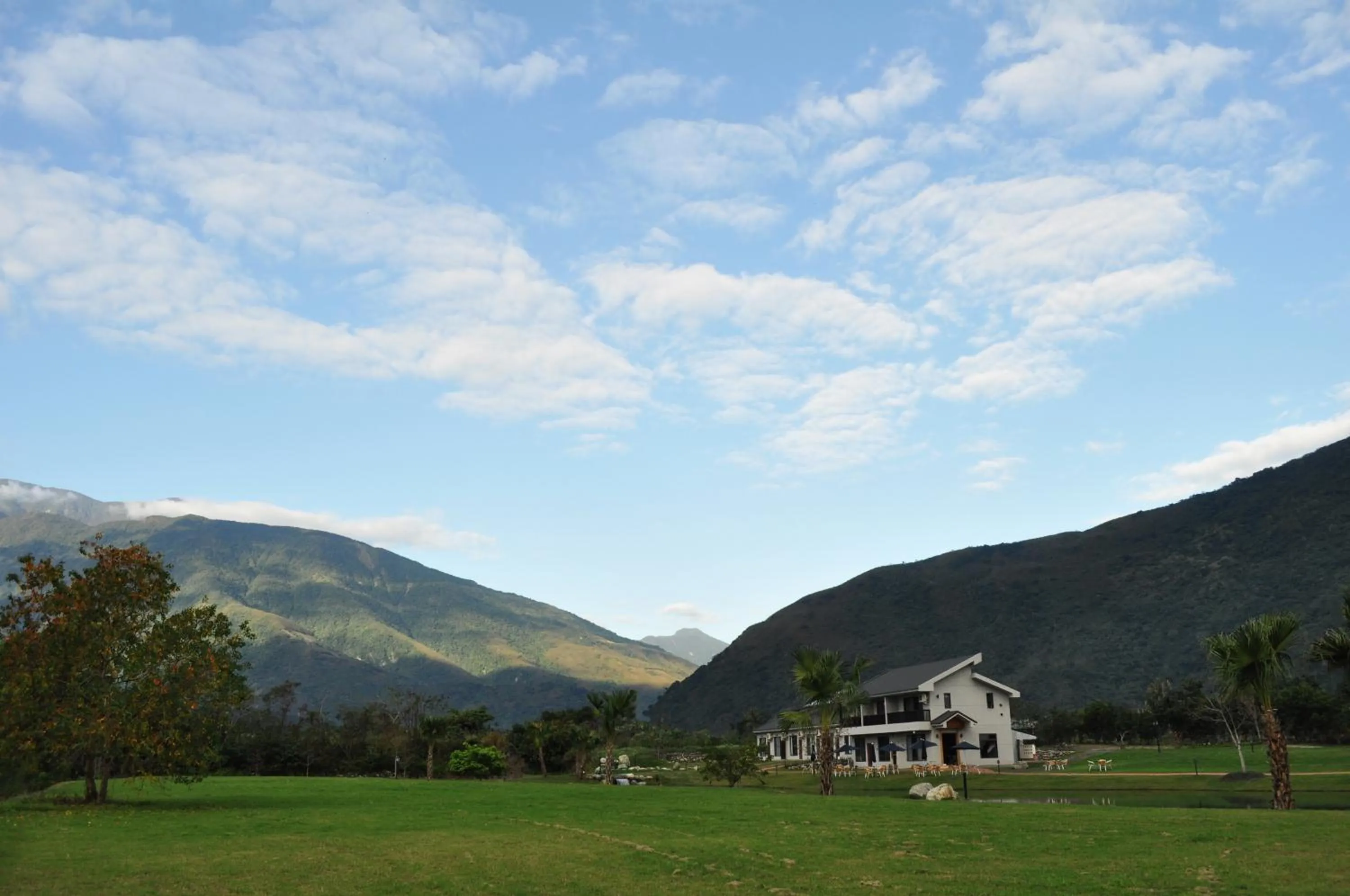 Natural landscape in Summer Rocker Villa