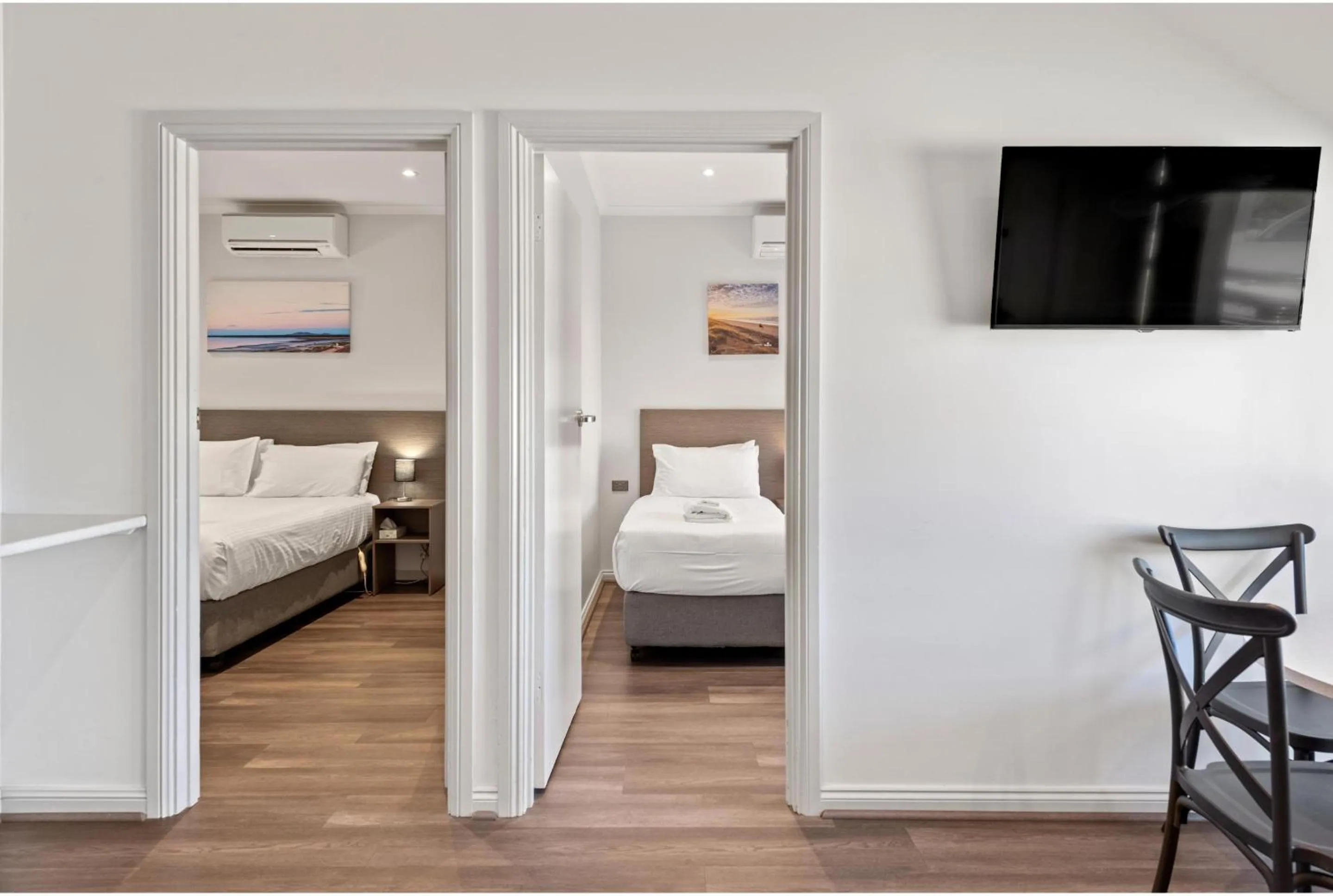 Bedroom, Bed in Discovery Parks - Hahndorf