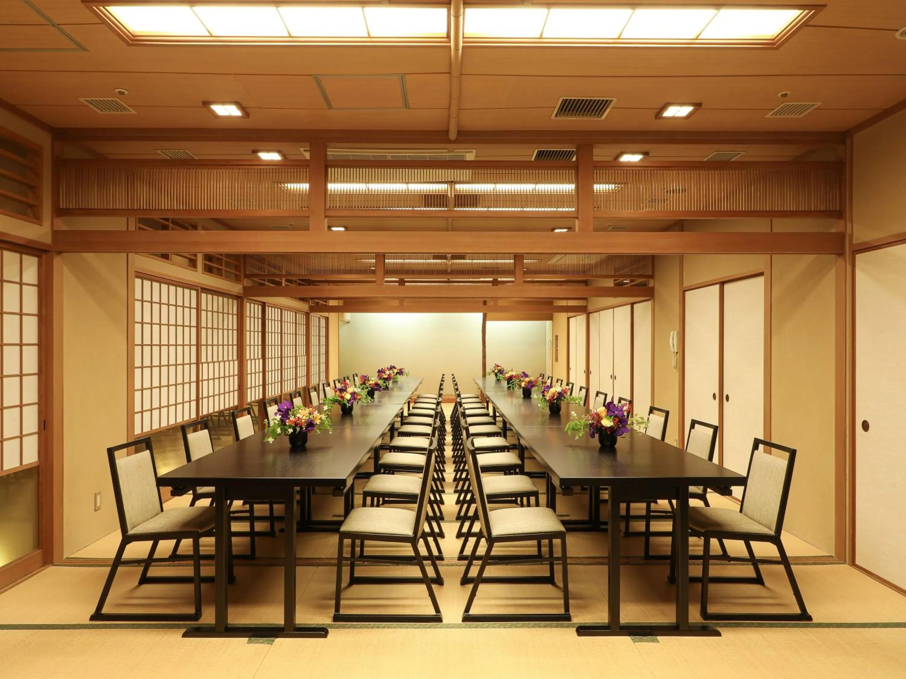 Restaurant/places to eat in ART HOTEL Miyazaki Sky Tower