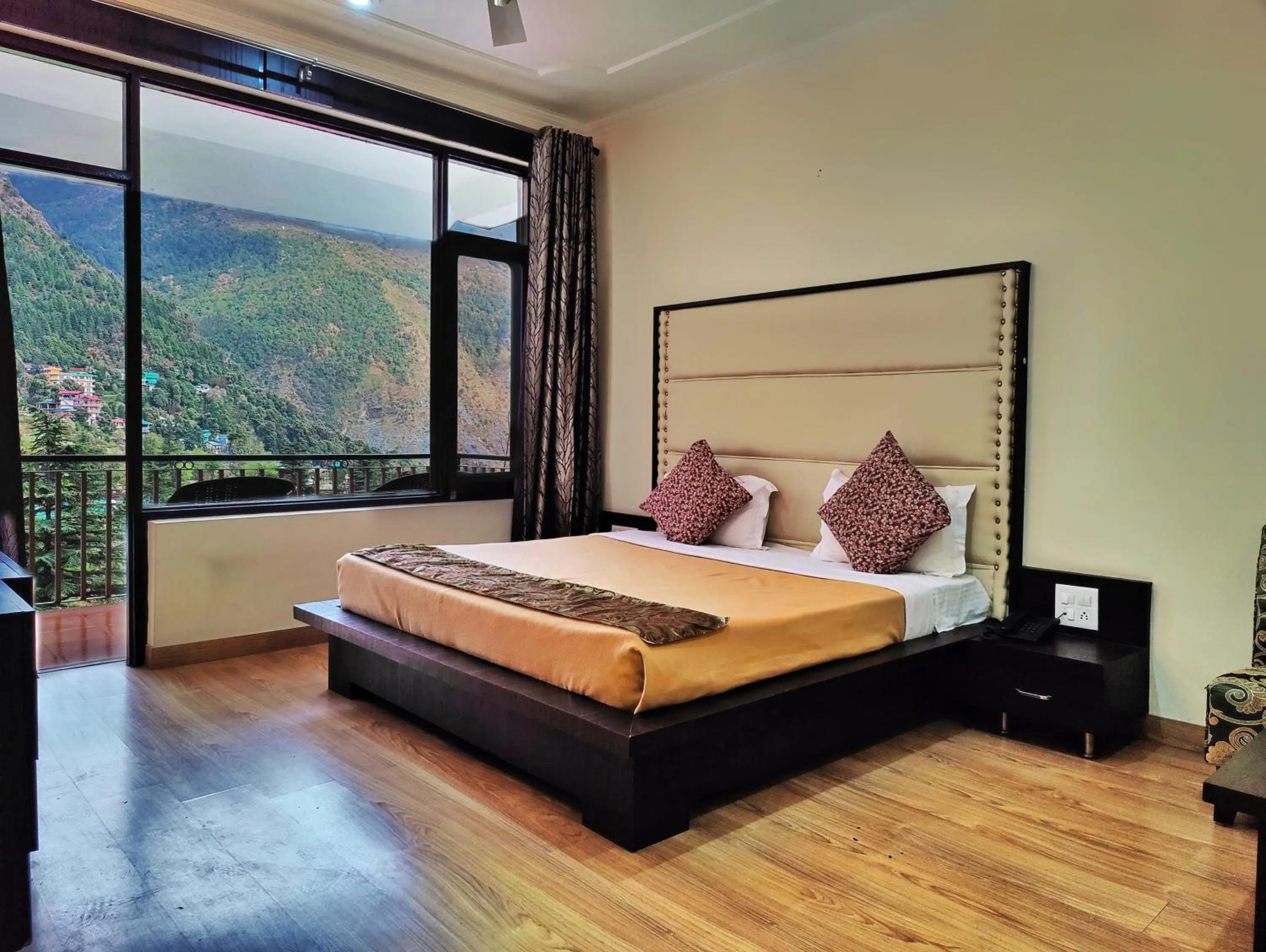 Bedroom, Bed in Gagan Resorts