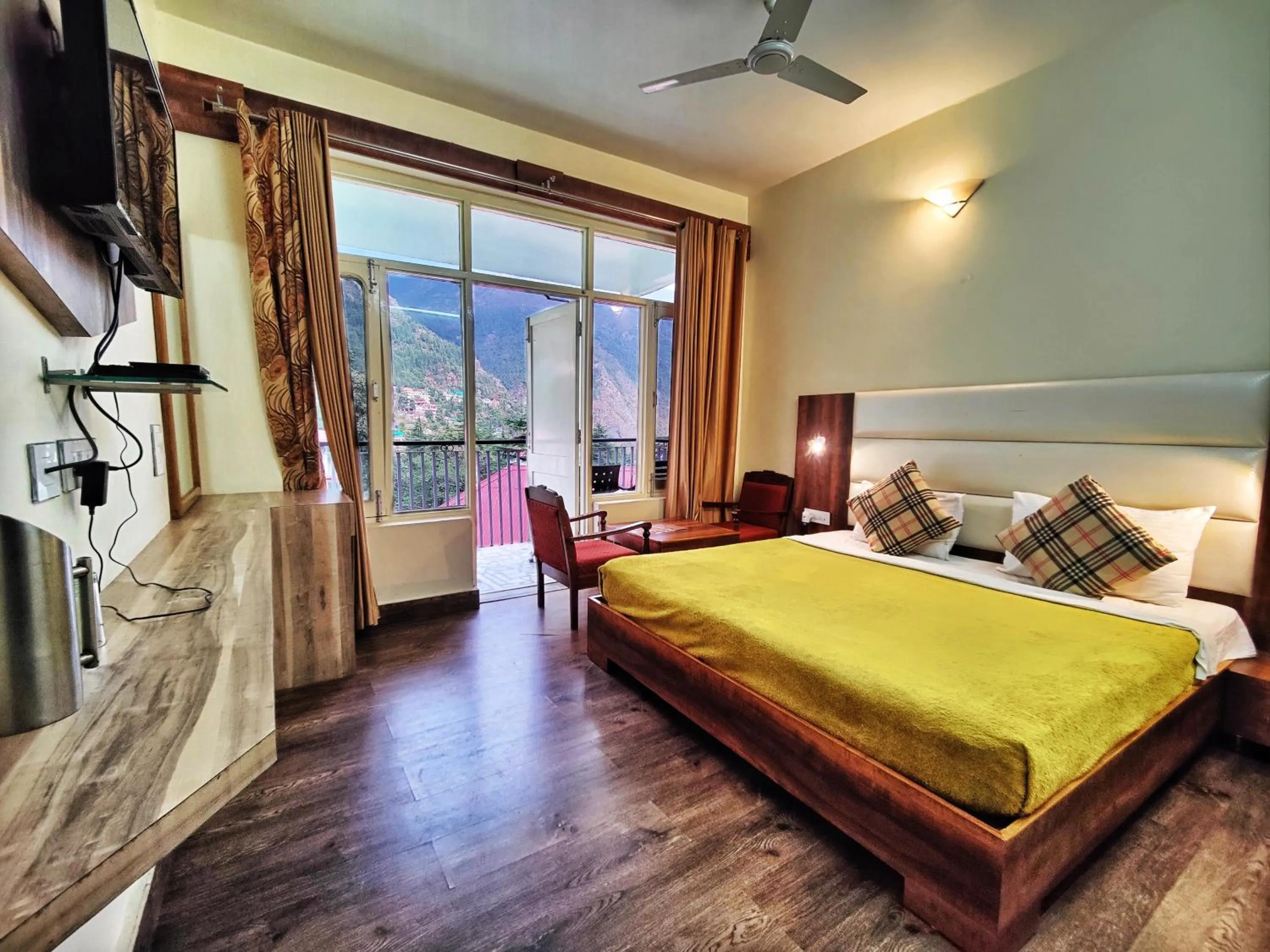 Bedroom, Bed in Gagan Resorts