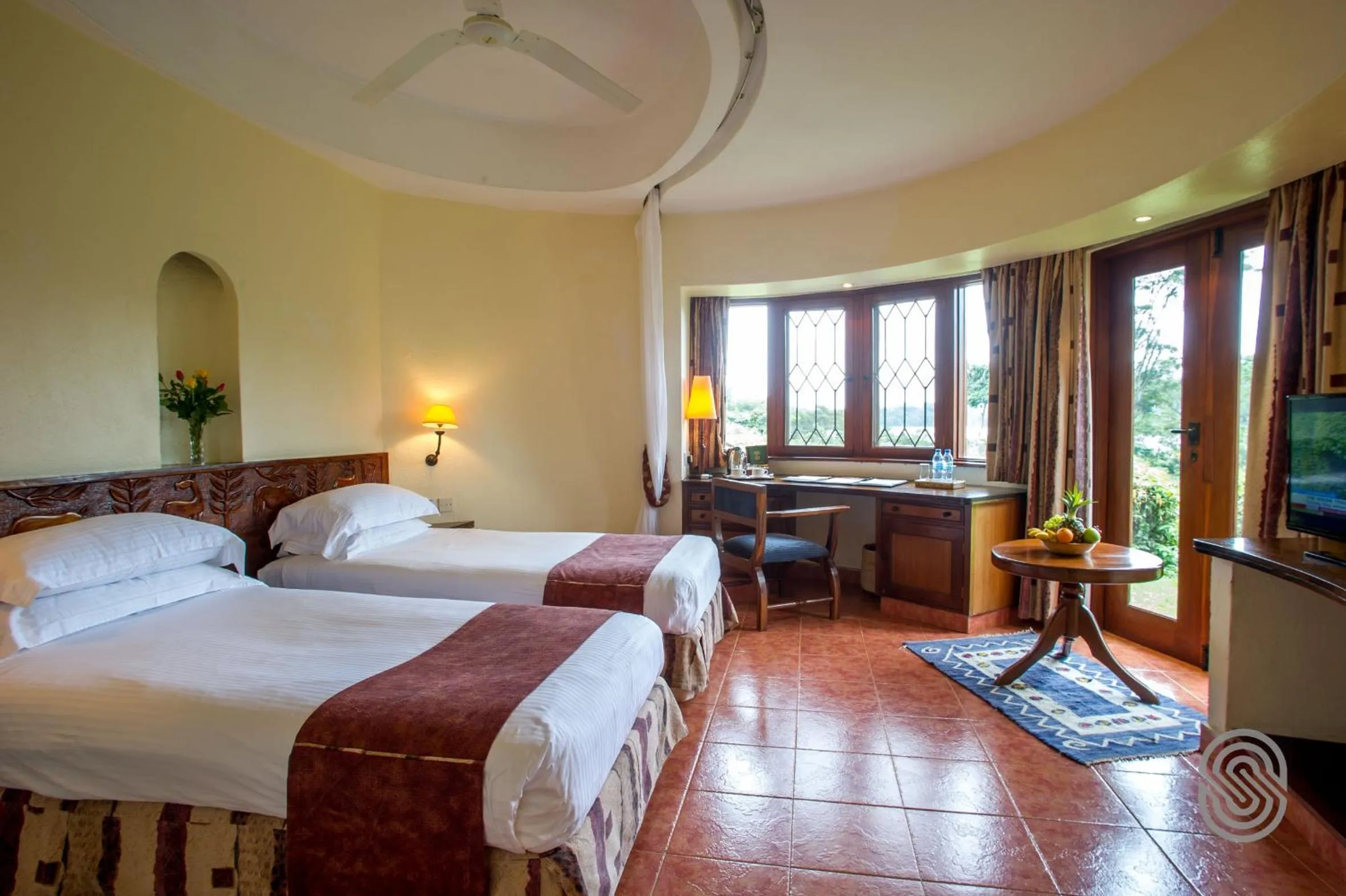 Photo of the whole room, Bed in Arusha Serena Hotel
