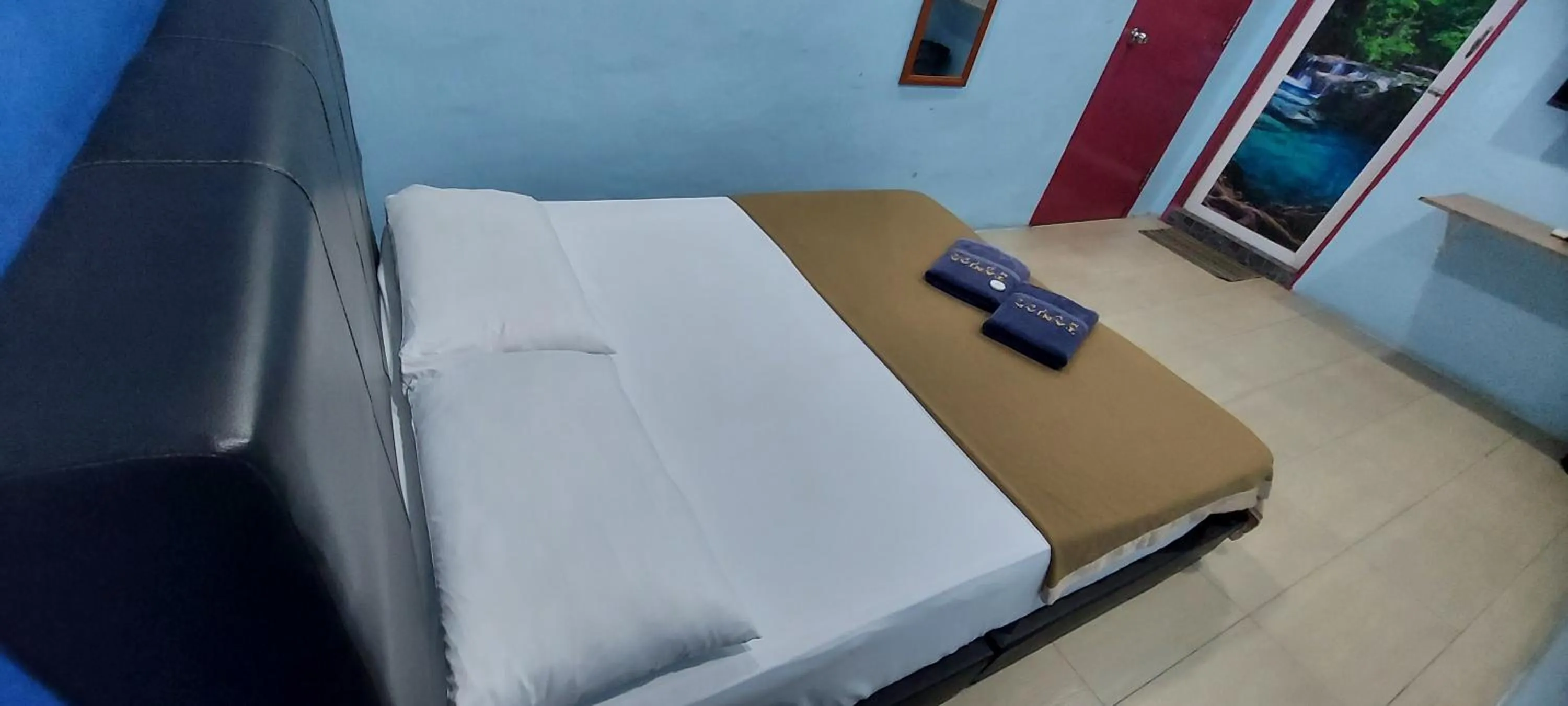 Bed in Tanjak Hotel