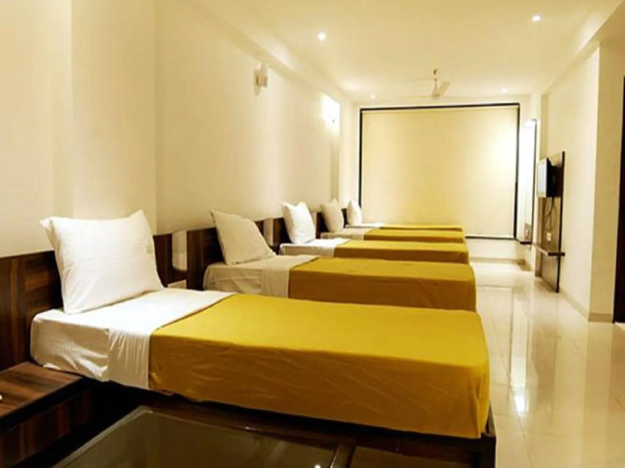 Bedroom, Bed in Hotel G-Square - Shirdi