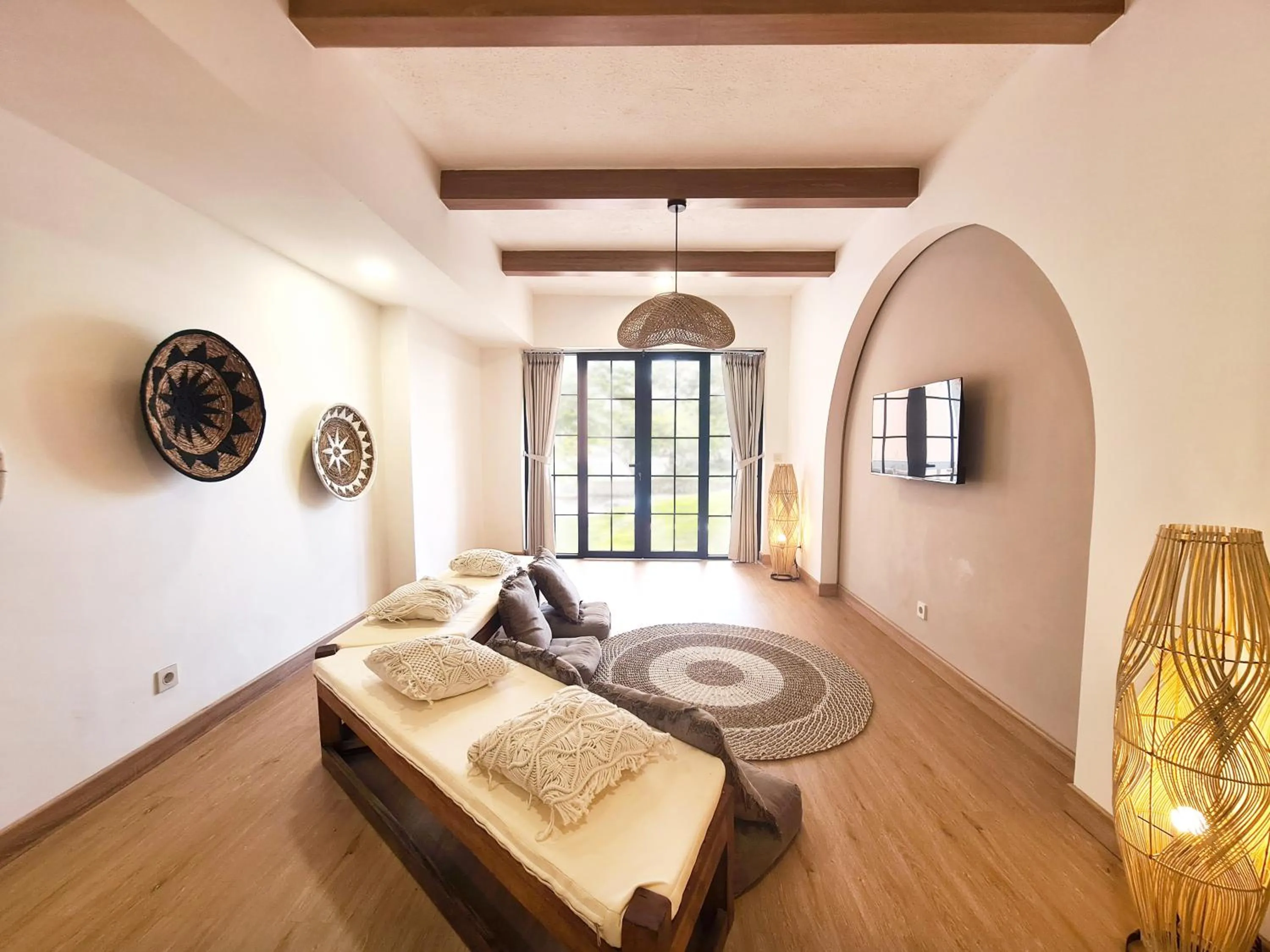 Seating area in Ocean Beach Villas - Carita Kondominium