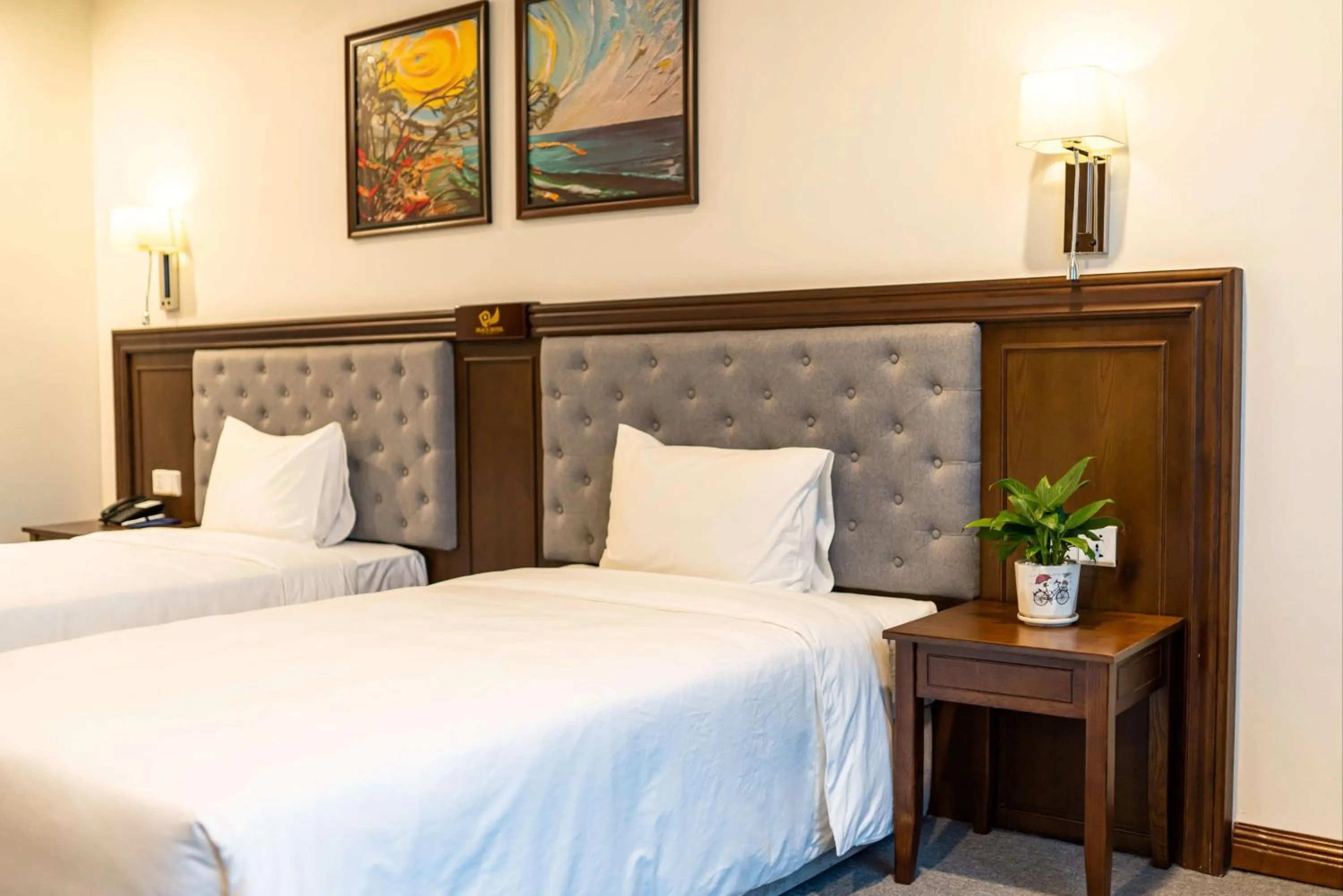 Bedroom, Bed in Peace Hotel Hạ Long