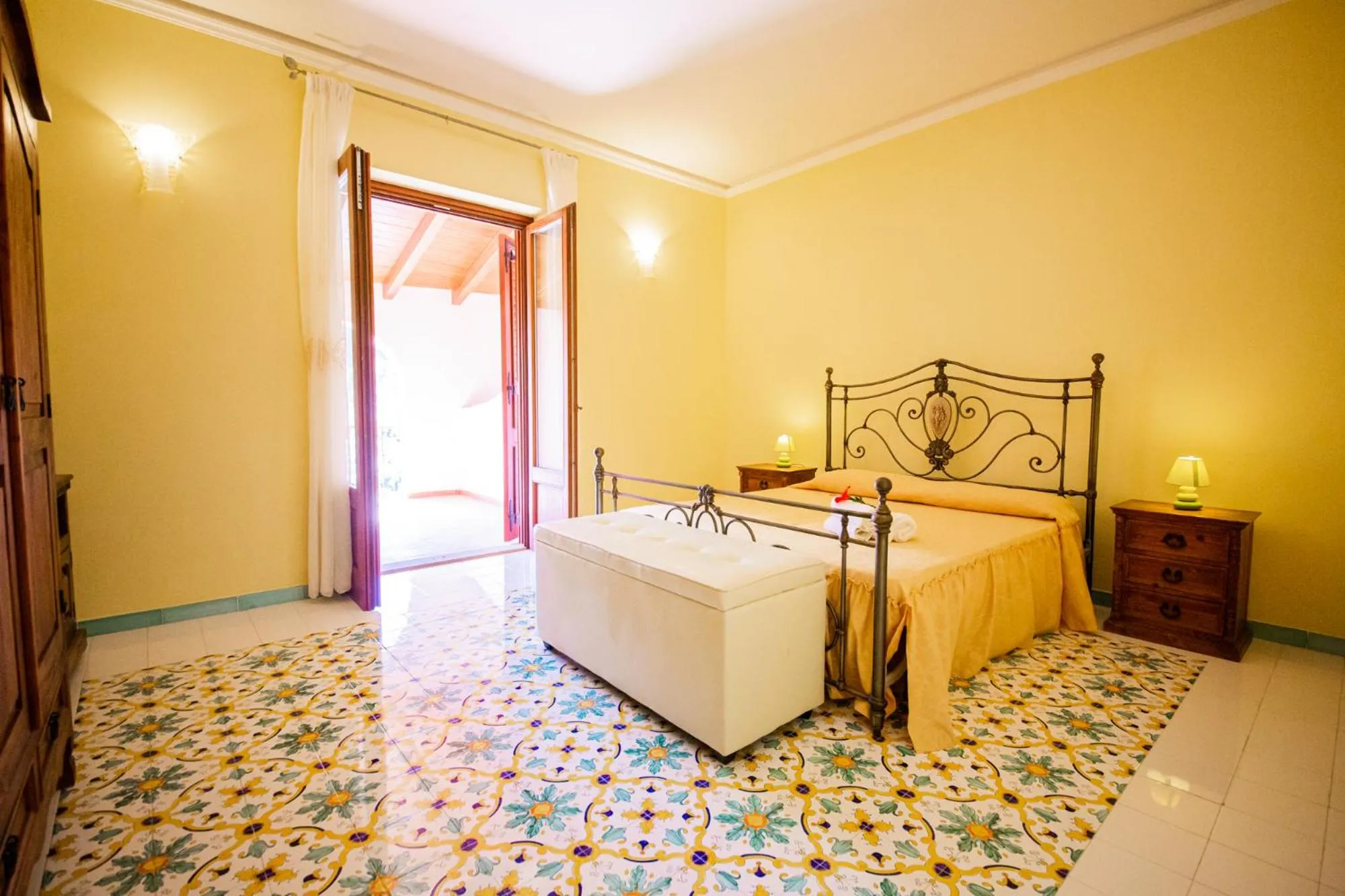 Bed in B&B Villa Maristella