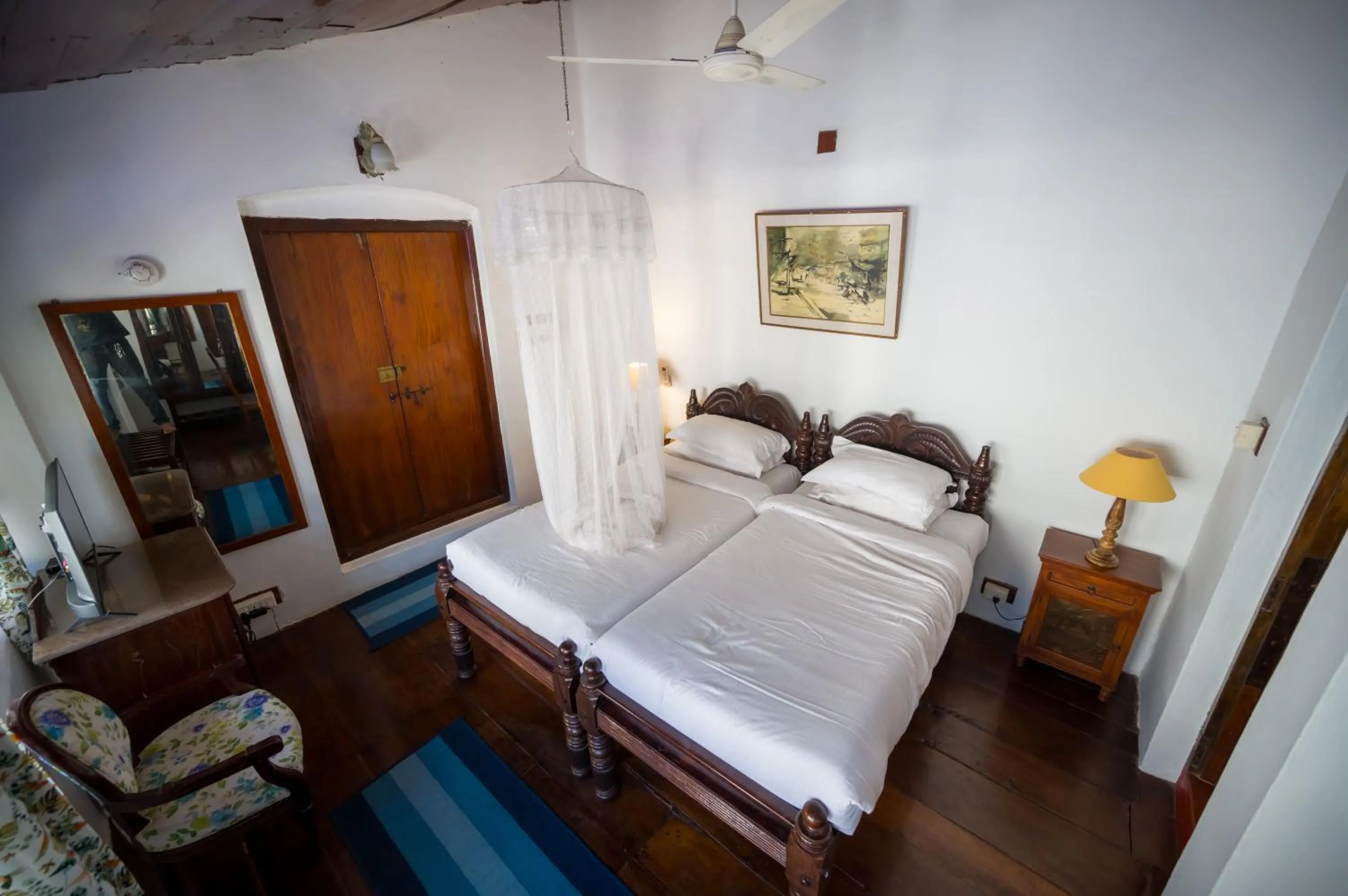 Bedroom, Bed in Old Courtyard Hotel