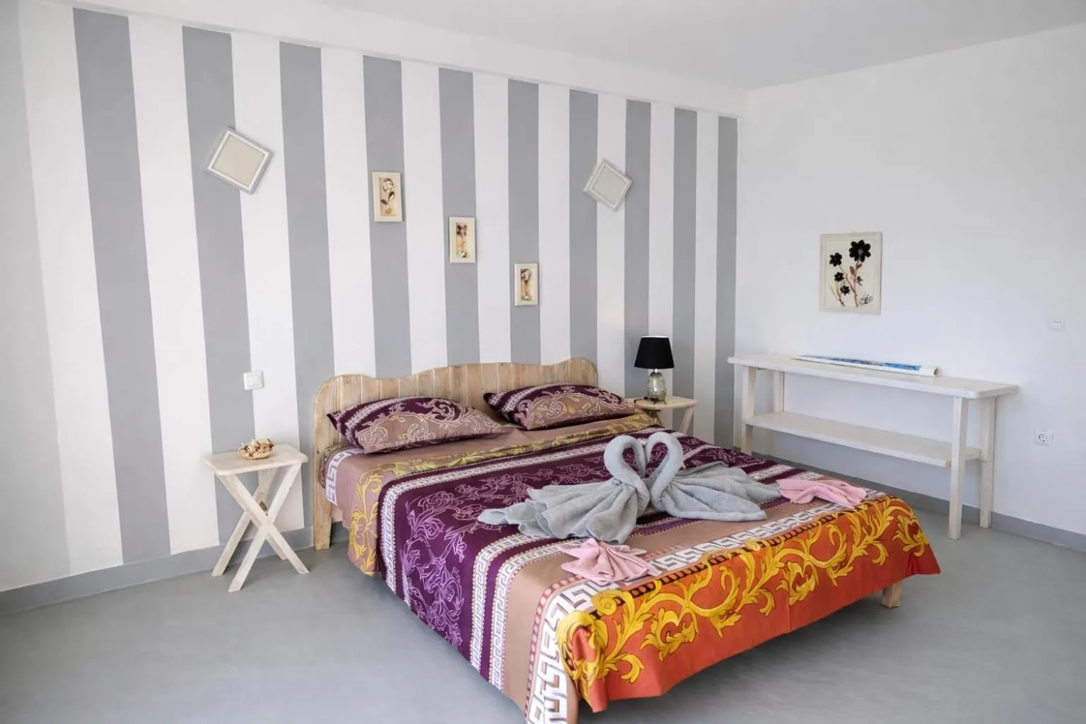 Photo of the whole room, Bed in Pensão Big Game Maio Vila do Maio