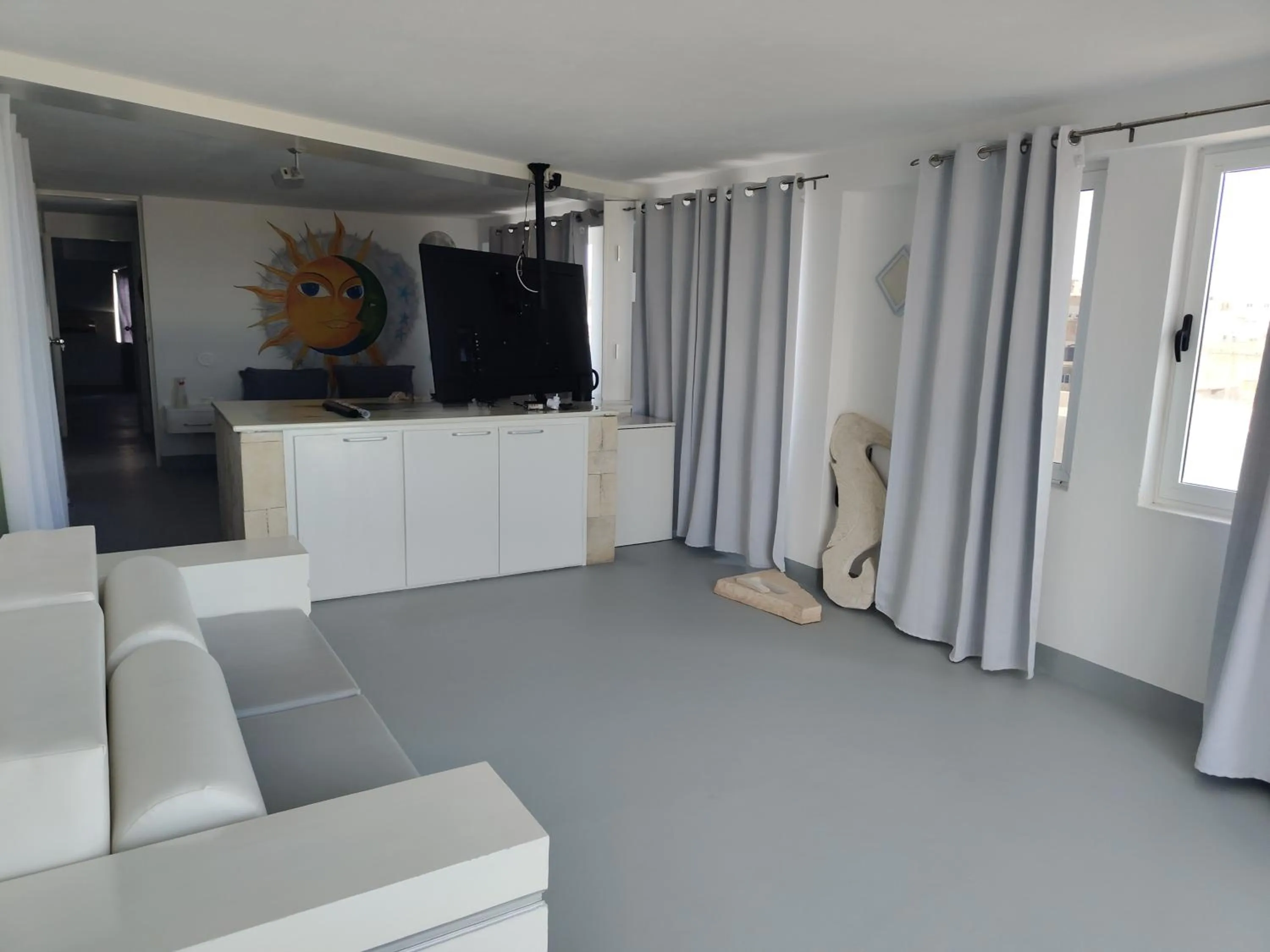 TV and multimedia in Pensão Big Game Maio Vila do Maio