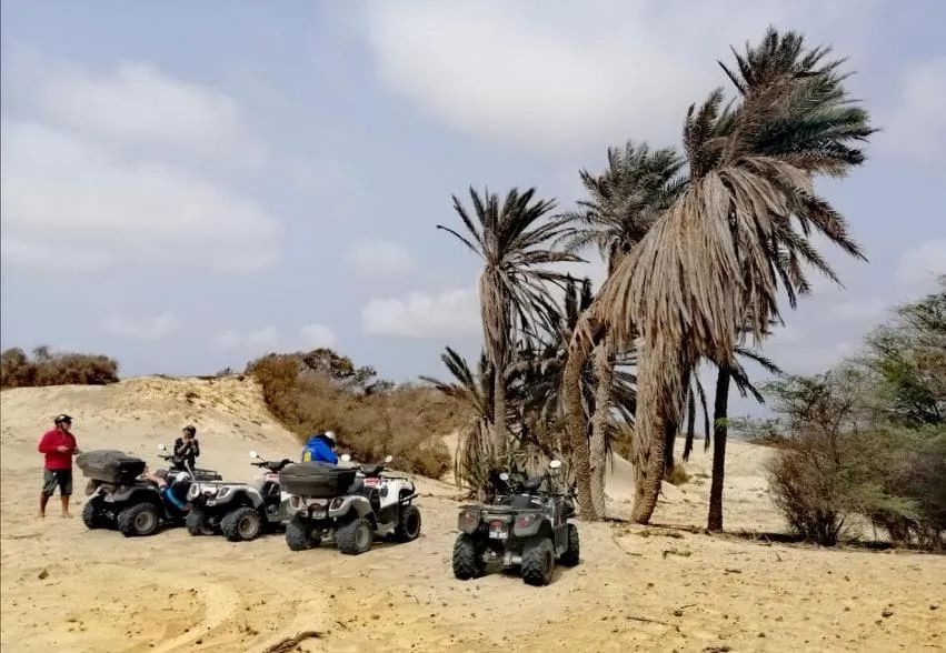 Hiking in Pensão Big Game Maio Vila do Maio