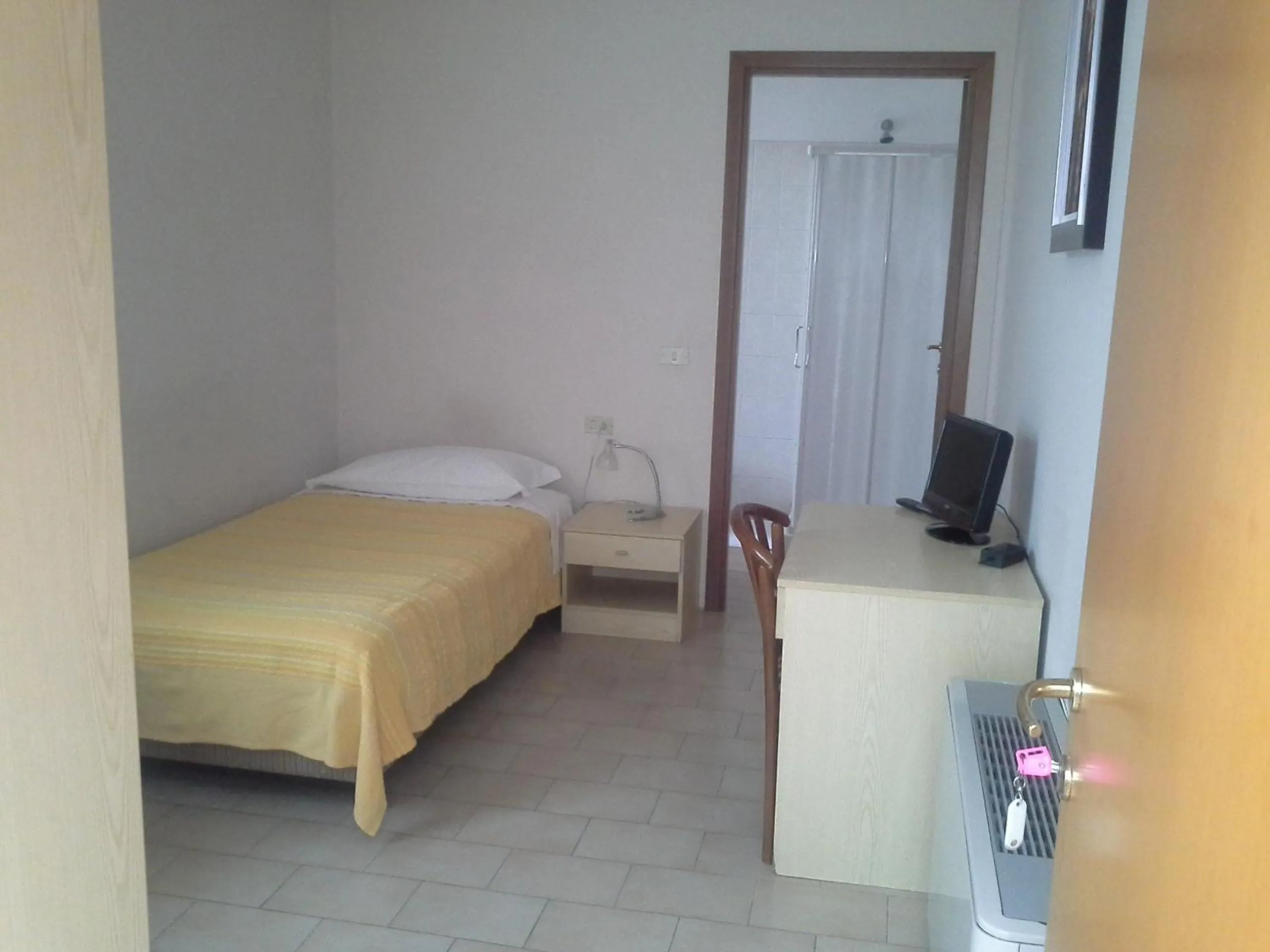 Photo of the whole room, Bed in Hotel Ticino Ristorante Chierico