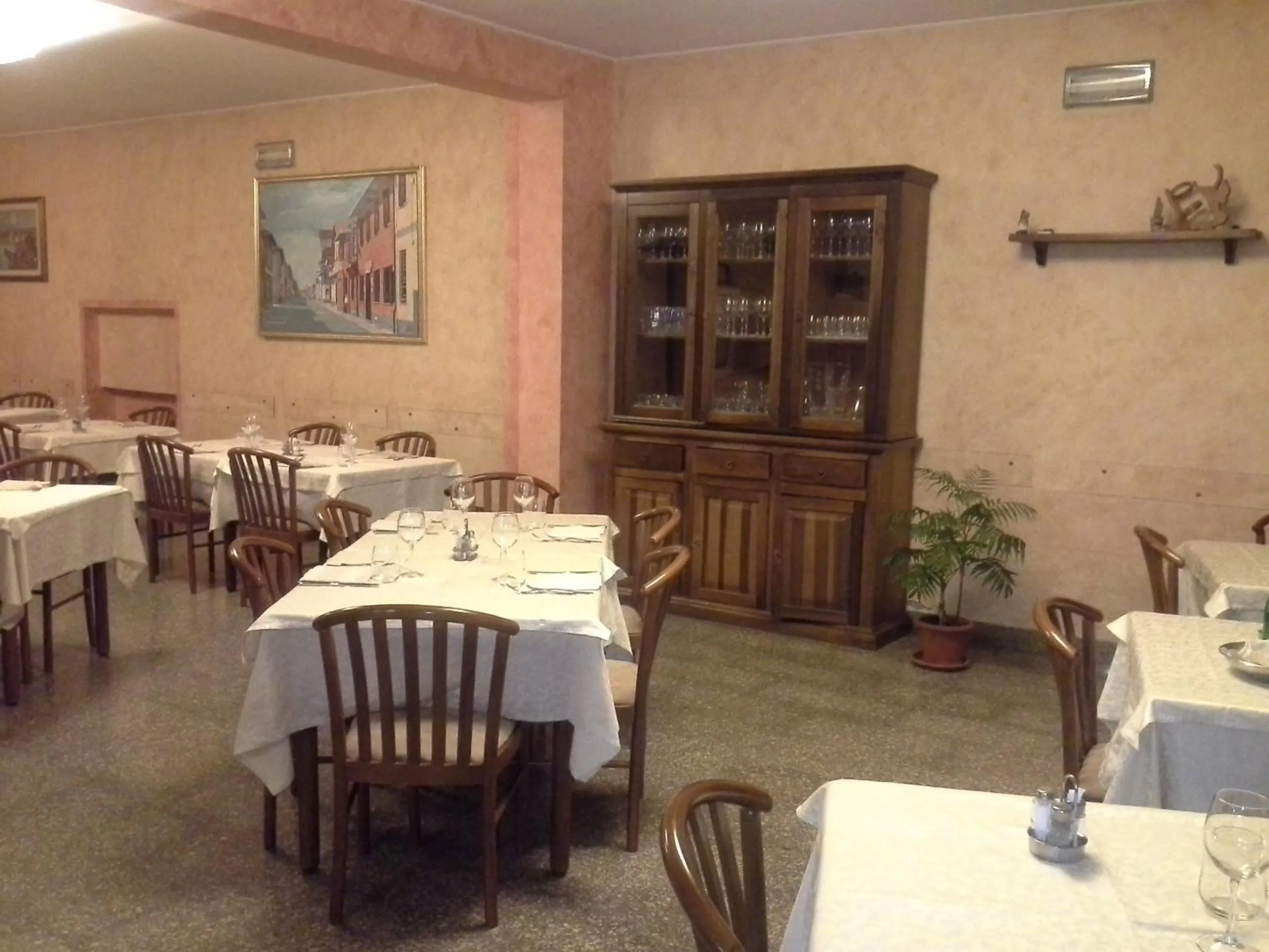 Restaurant/places to eat in Hotel Ticino Ristorante Chierico