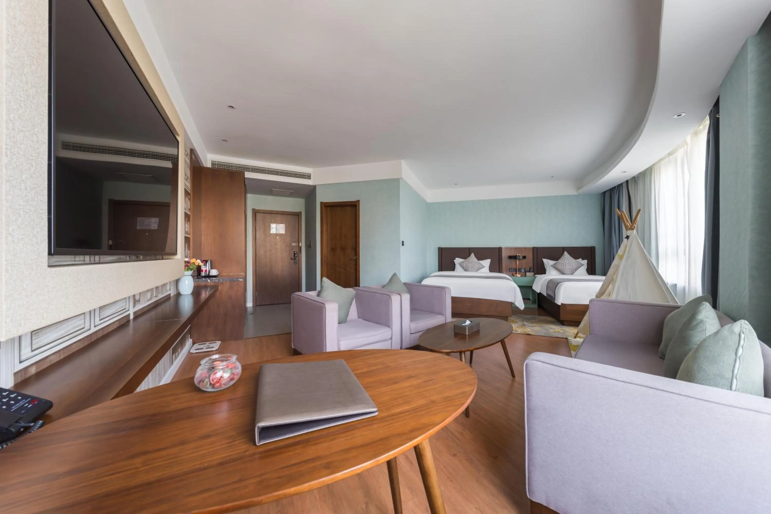 Photo of the whole room in GeMei Hotel Luoyang Longmen High-speed Railway Station