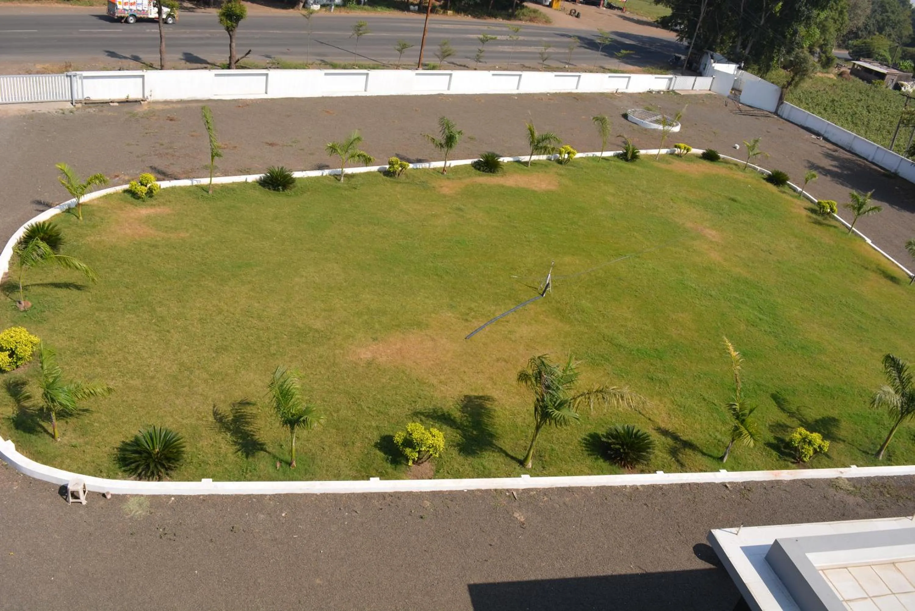 Garden in HOTEL MUSHAK by BAPPA PALACE