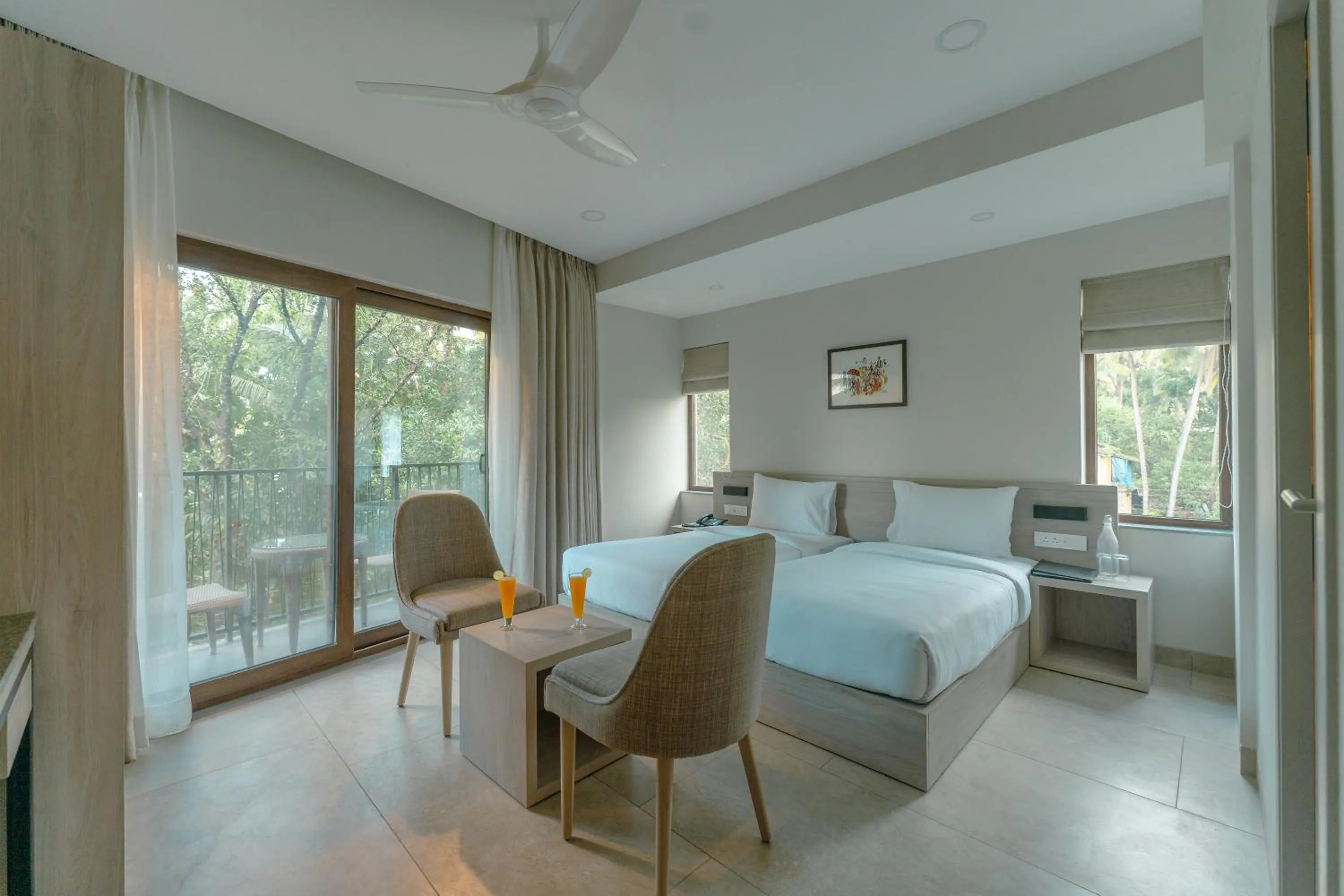Bedroom, Bed in Comfort Inn Elite