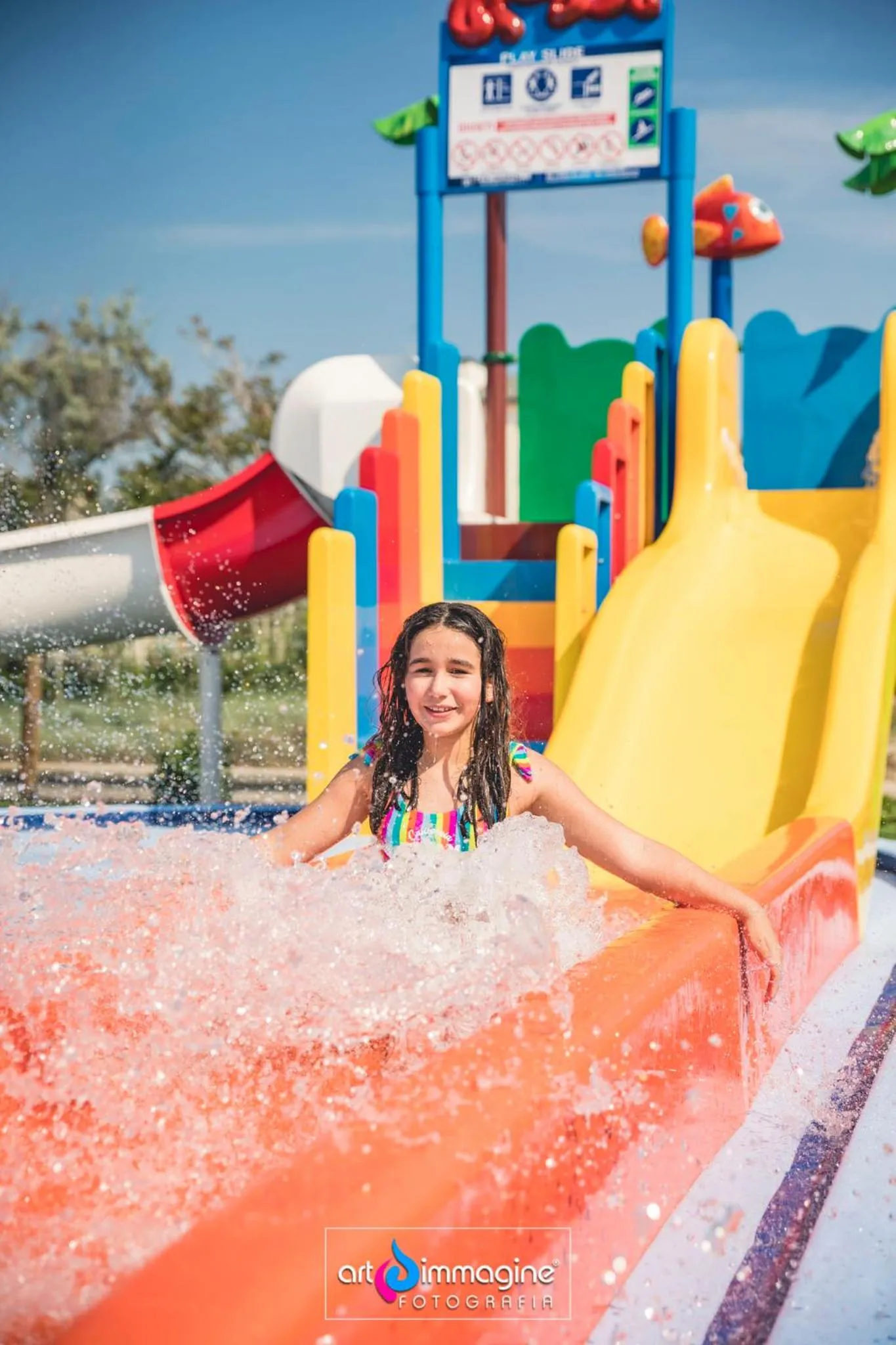 Children play ground in Hotel Baya - in centro, sul mare