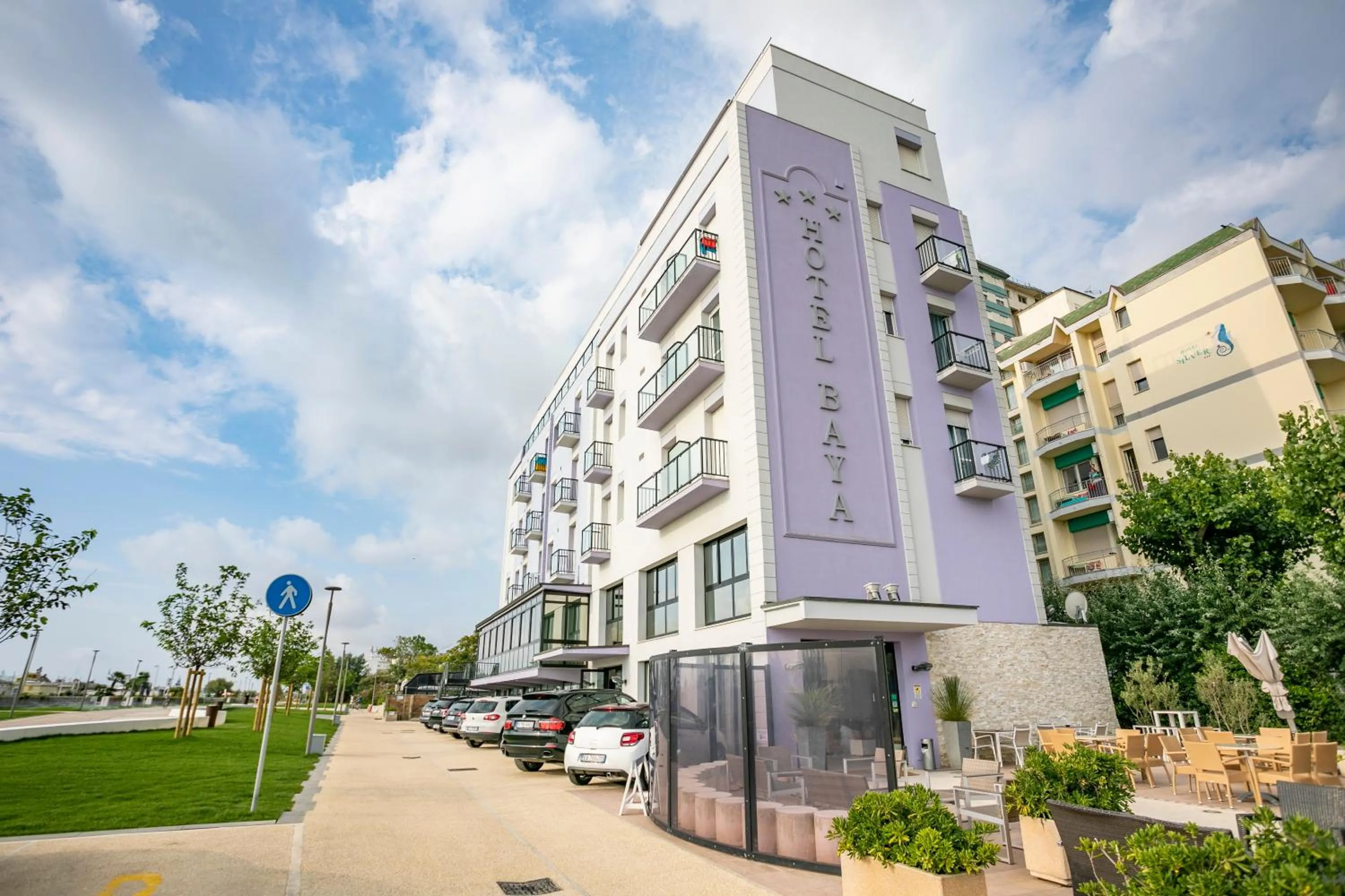 Facade/entrance in Hotel Baya - in centro, sul mare
