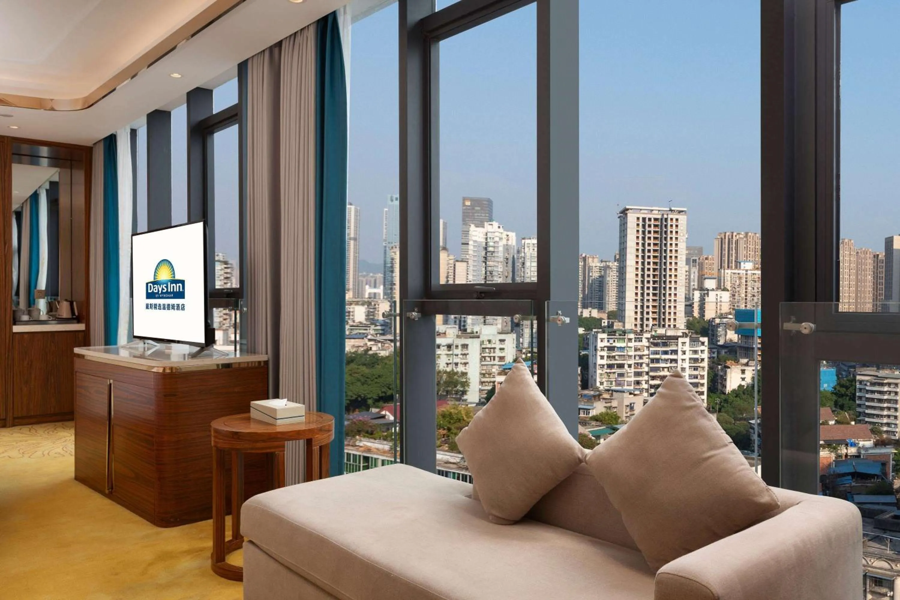 Photo of the whole room in Days Inn by Wyndham Chongqing Jiulongpo