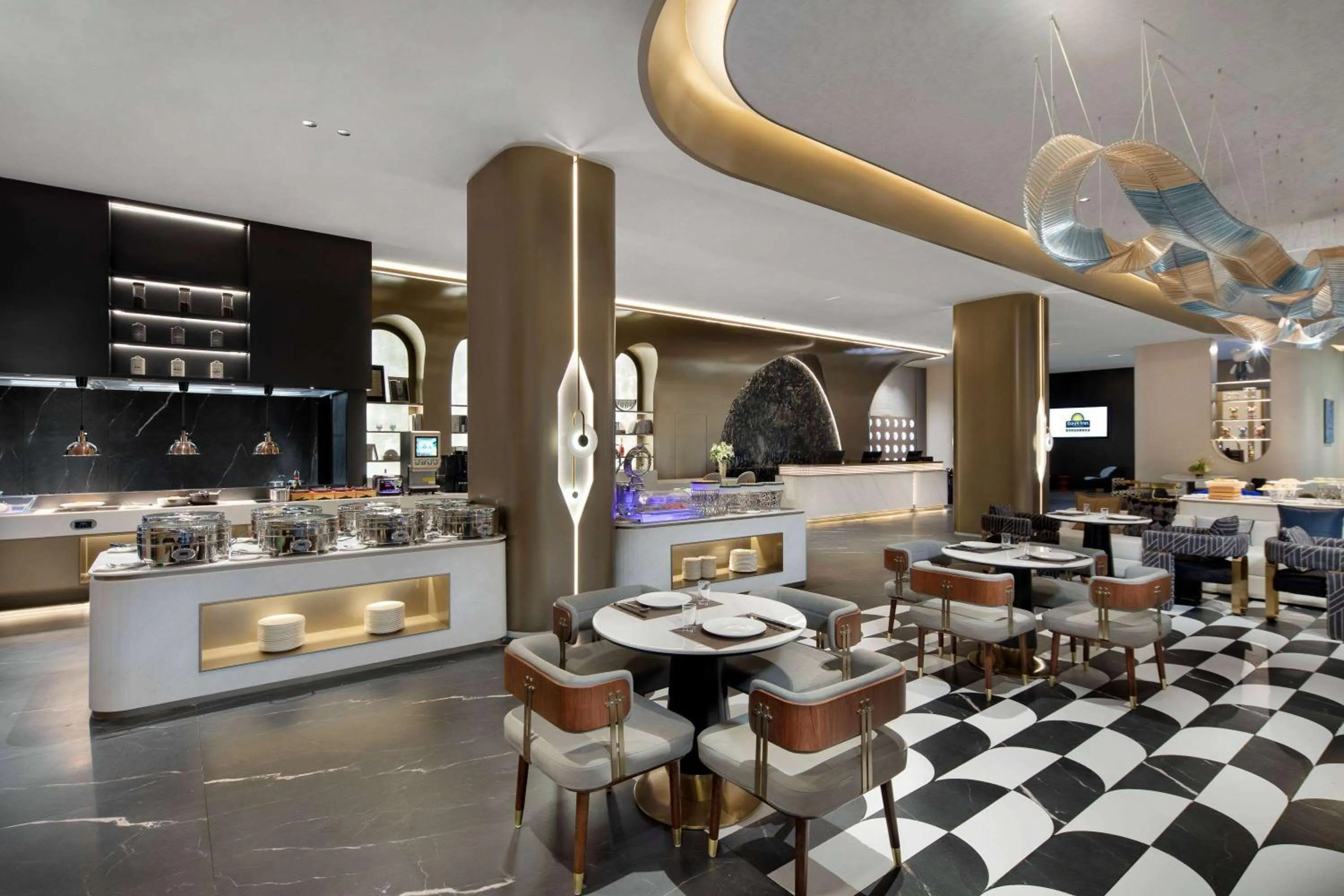 Restaurant/places to eat in Days Inn by Wyndham Chongqing Jiulongpo