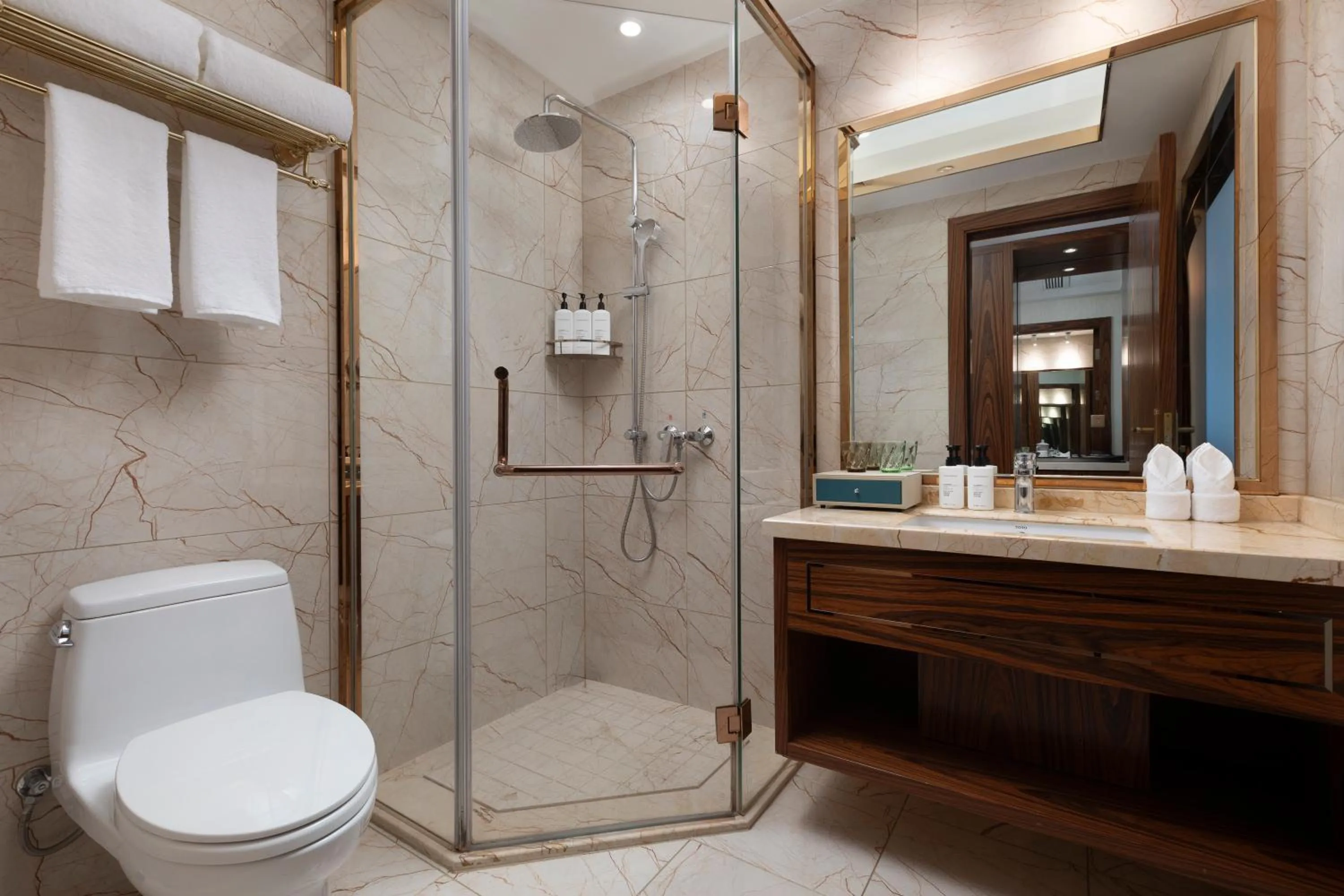 Days Inn by Wyndham Chongqing Jiulongpo