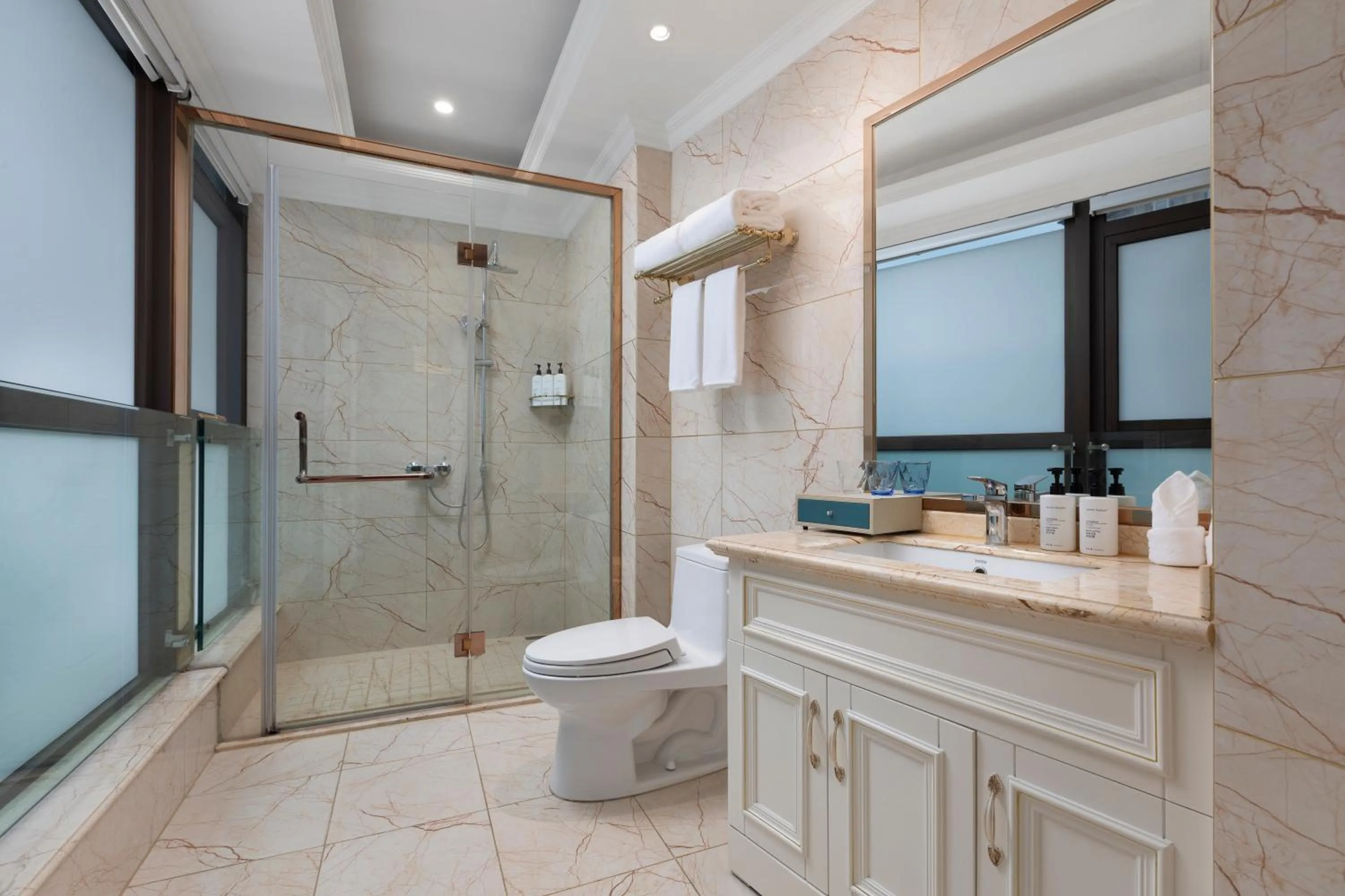 Days Inn by Wyndham Chongqing Jiulongpo