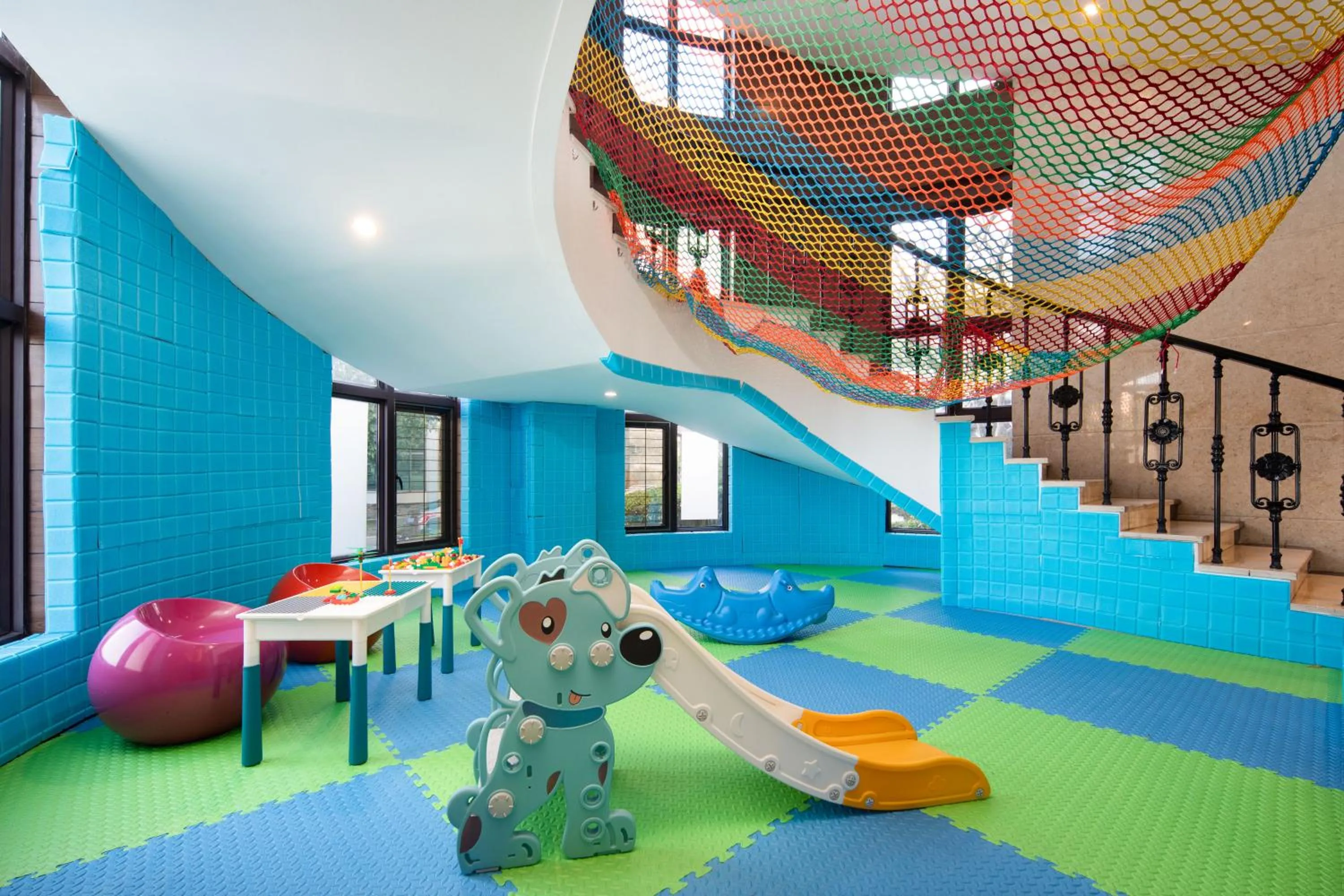 Kids's club in La Quinta by Wyndham Qionghai Yinhai