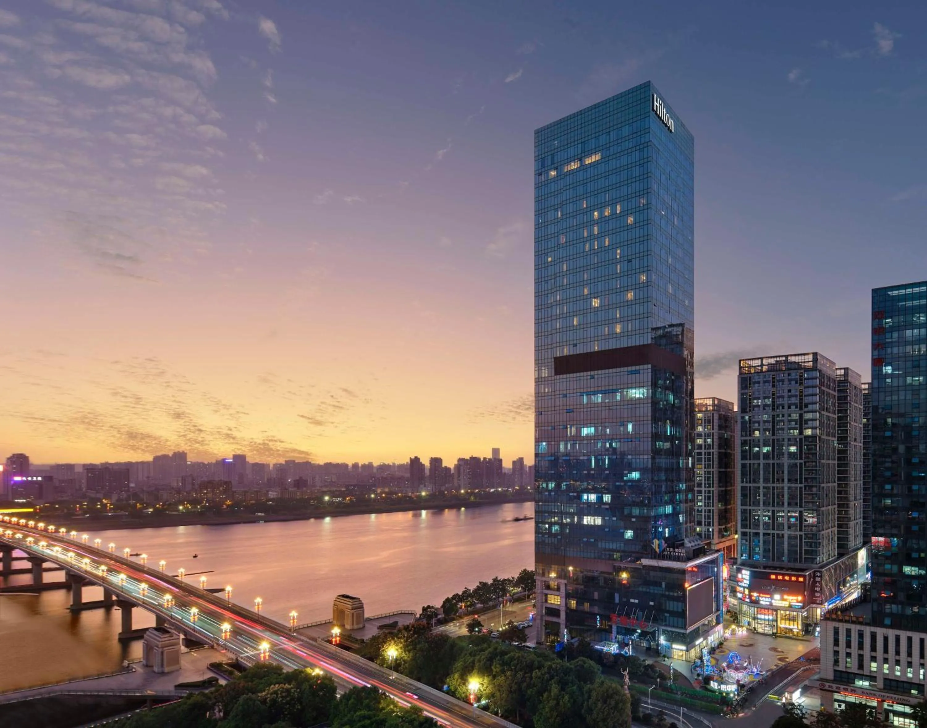 Property building in Hilton Zhuzhou