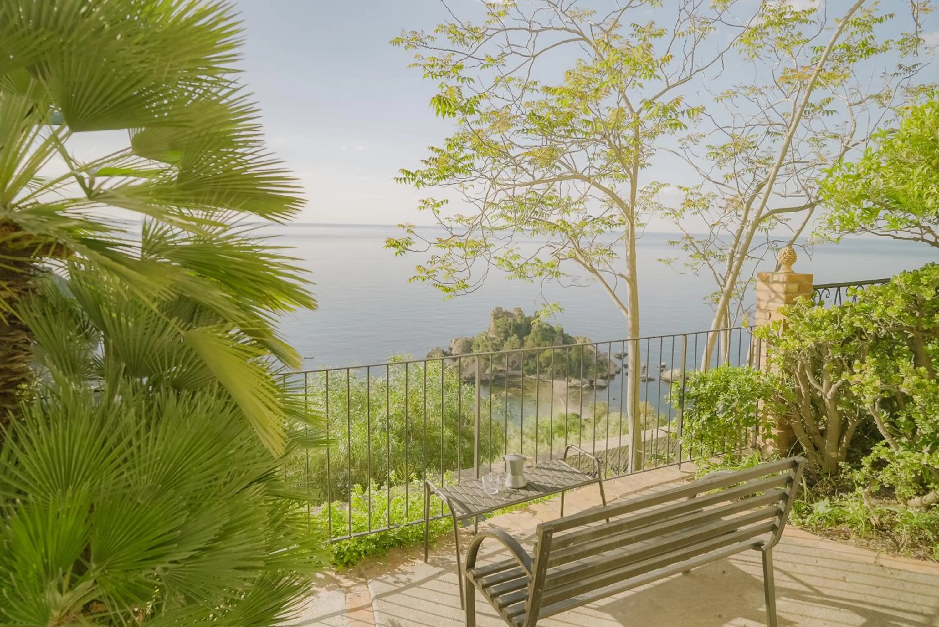 Garden in Residence Terra Rossa Taormina