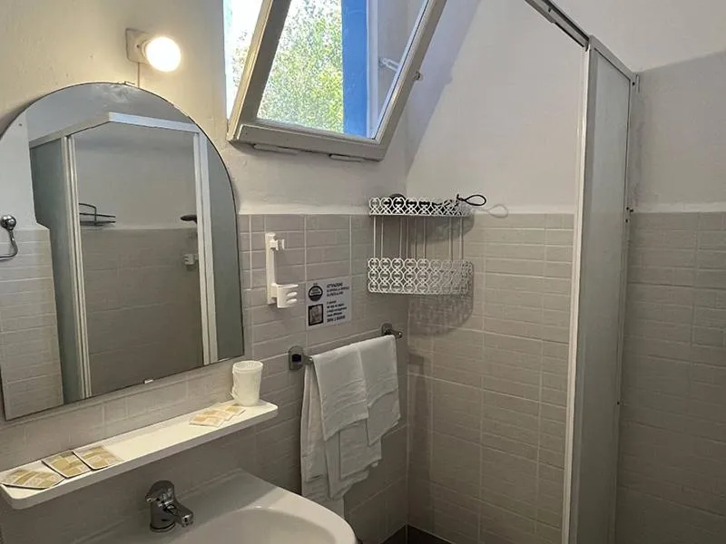 Bathroom in Hotel Caravan B&B