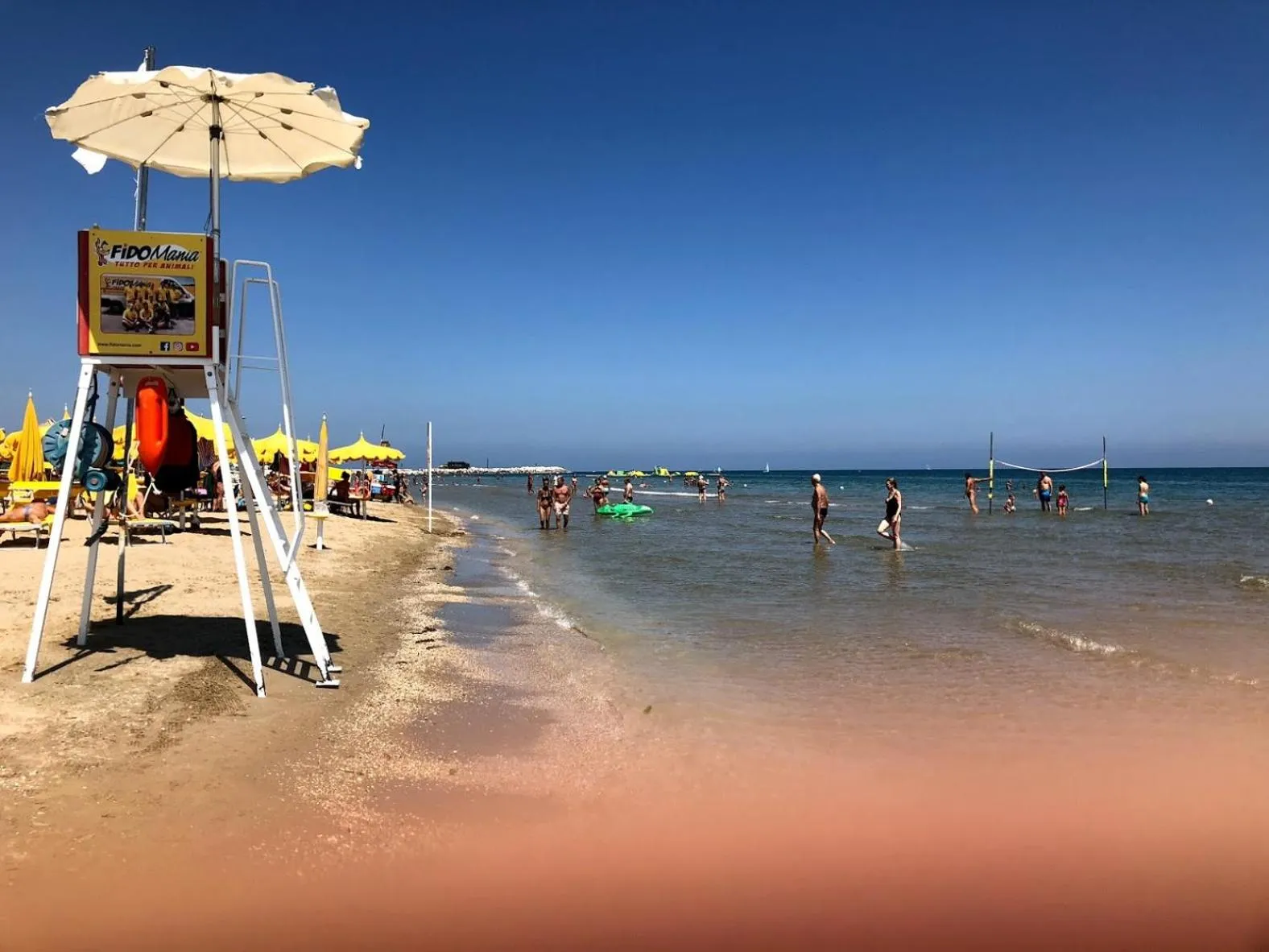 Beach in Hotel Caravan B&B