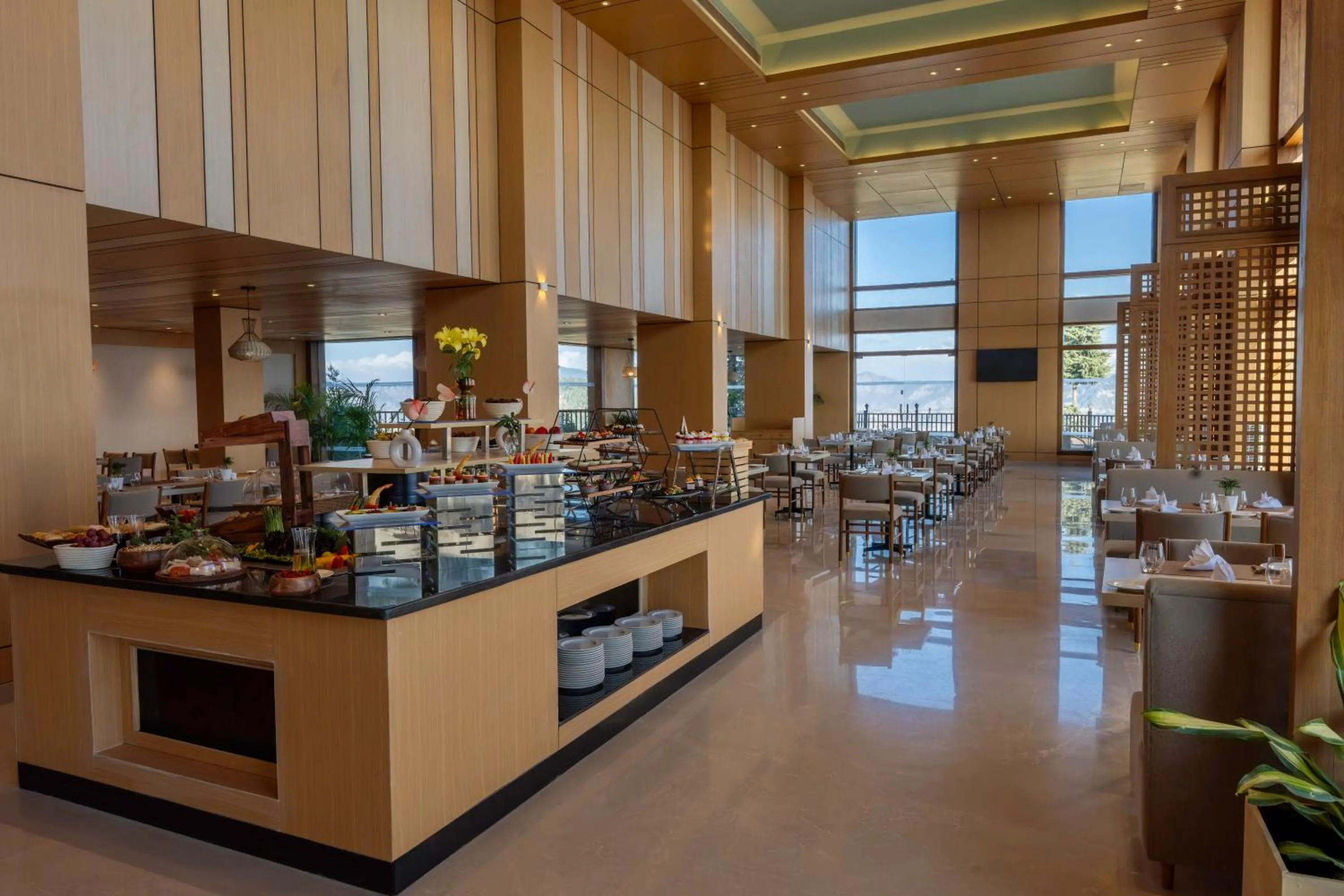 Restaurant/places to eat in dusitD2 Fagu, Shimla