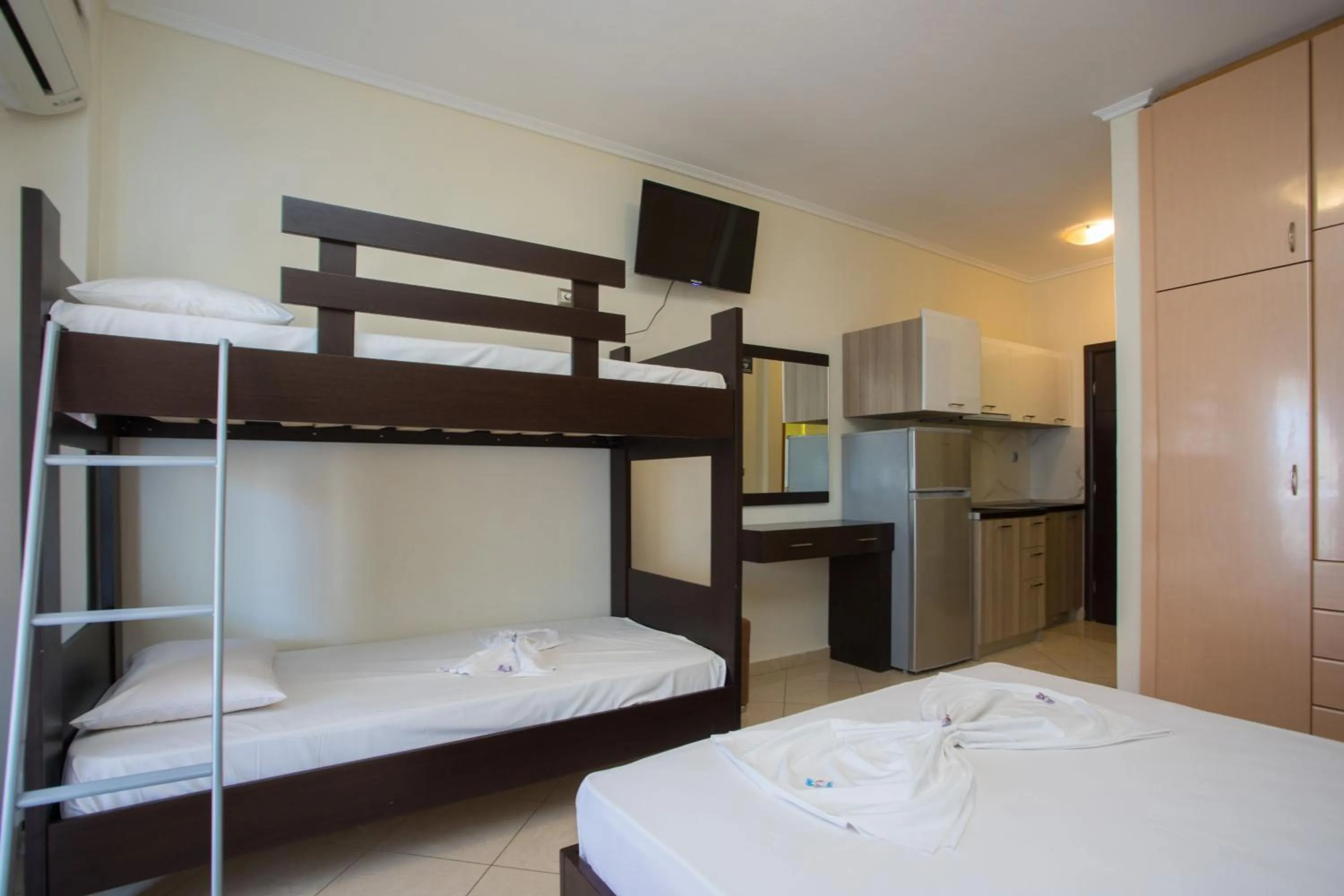 Bed in Villa Amalia Sun Beach