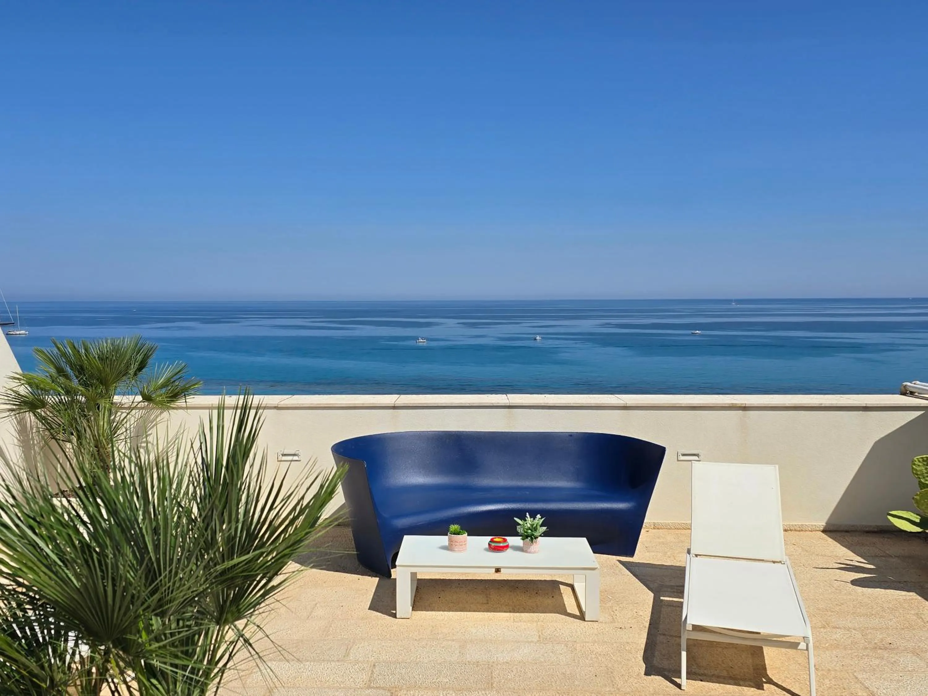 Balcony/Terrace in Central Gallery Rooms- Palazzo D'Ali' Staiti XIX