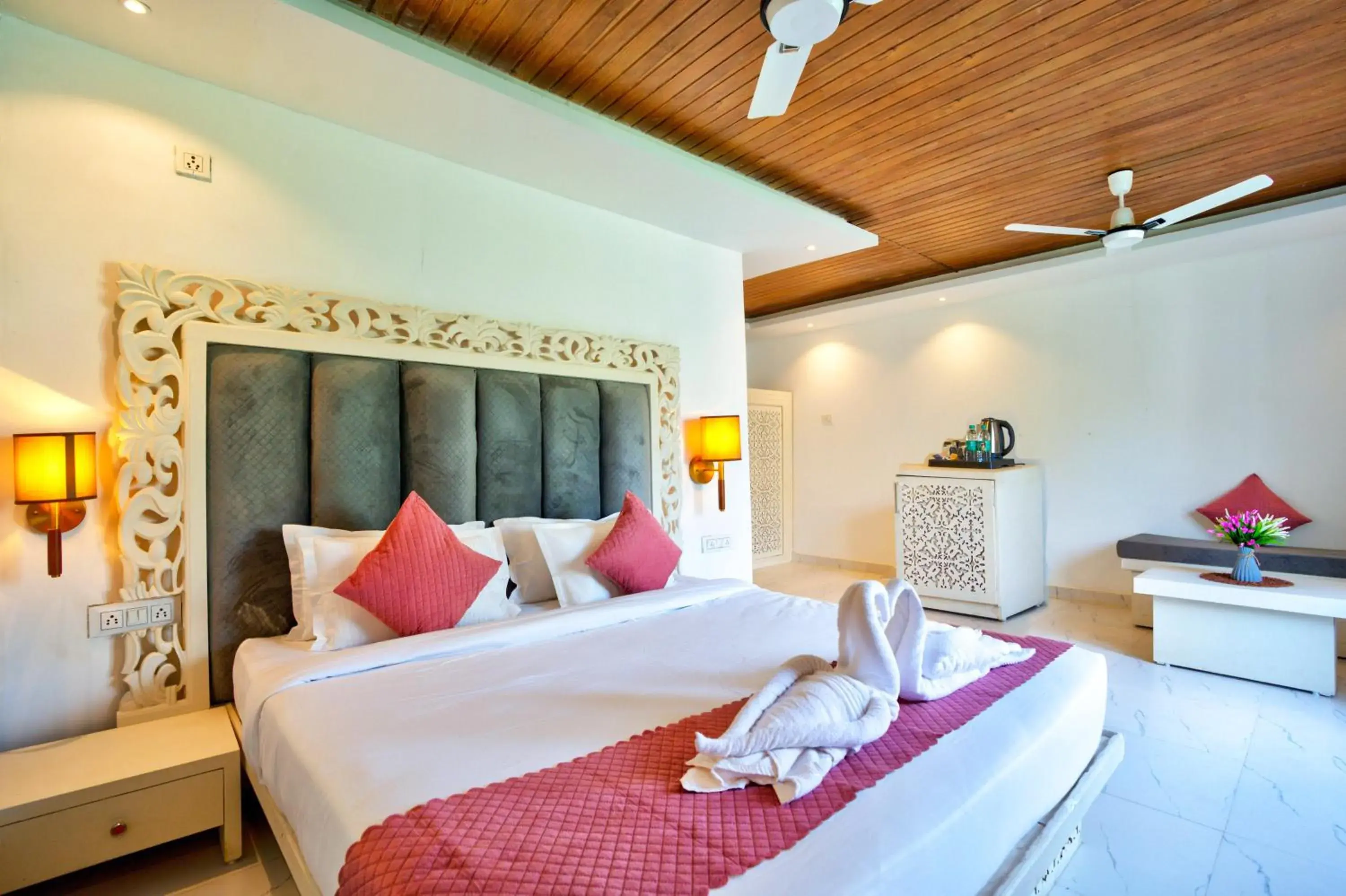 King Room with Garden View in Raya Resorts King Room with Garden View in Raya Resorts